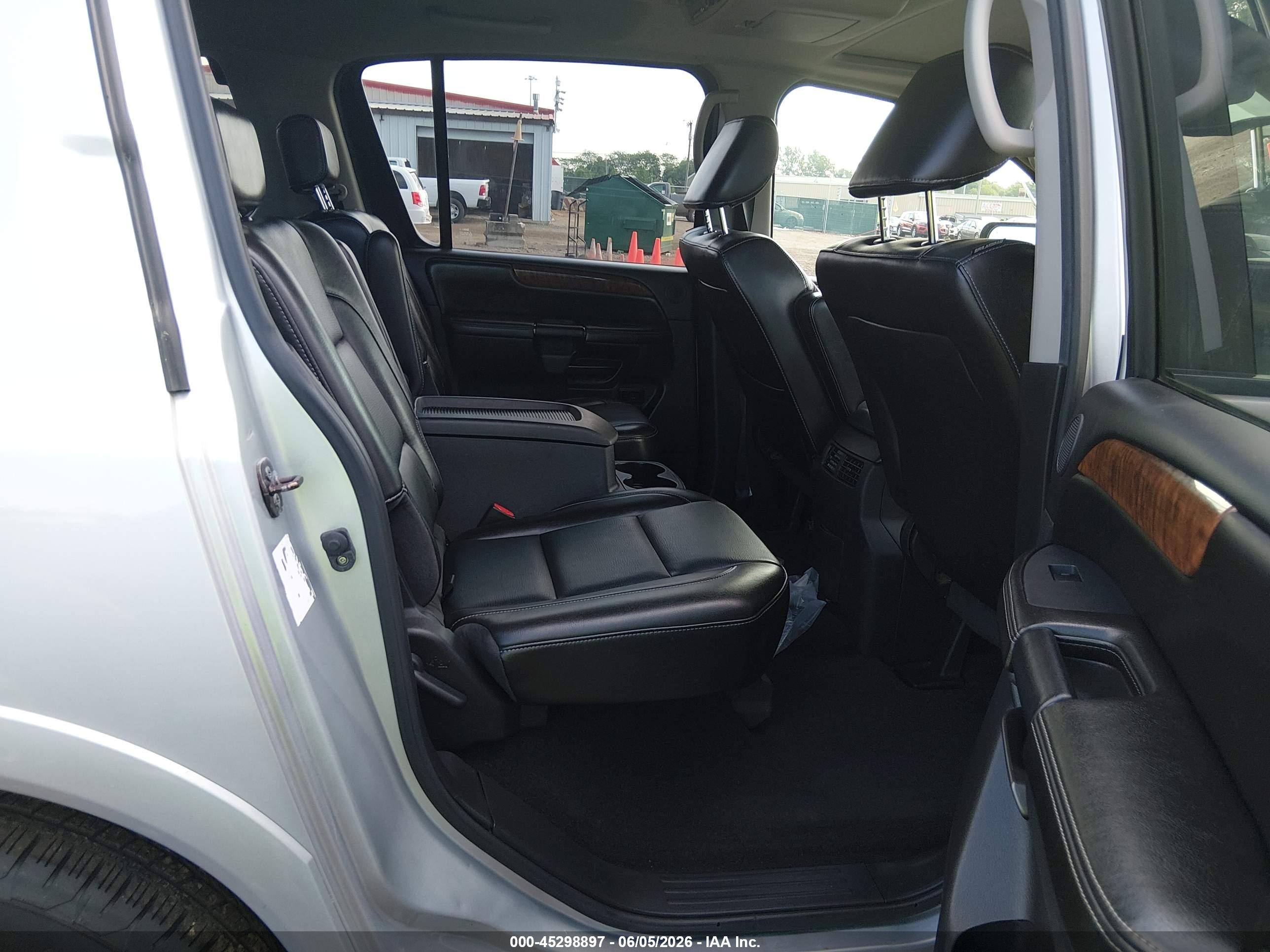 2011 Nissan Armada Platinum Gray vin: 5N1AA0NE4BN613259