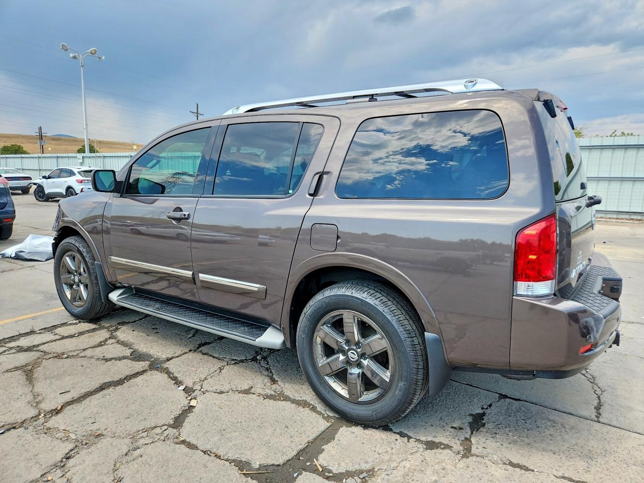 2013 Nissan Armada Platinum Brown vin: 5N1AA0NE6DN611760