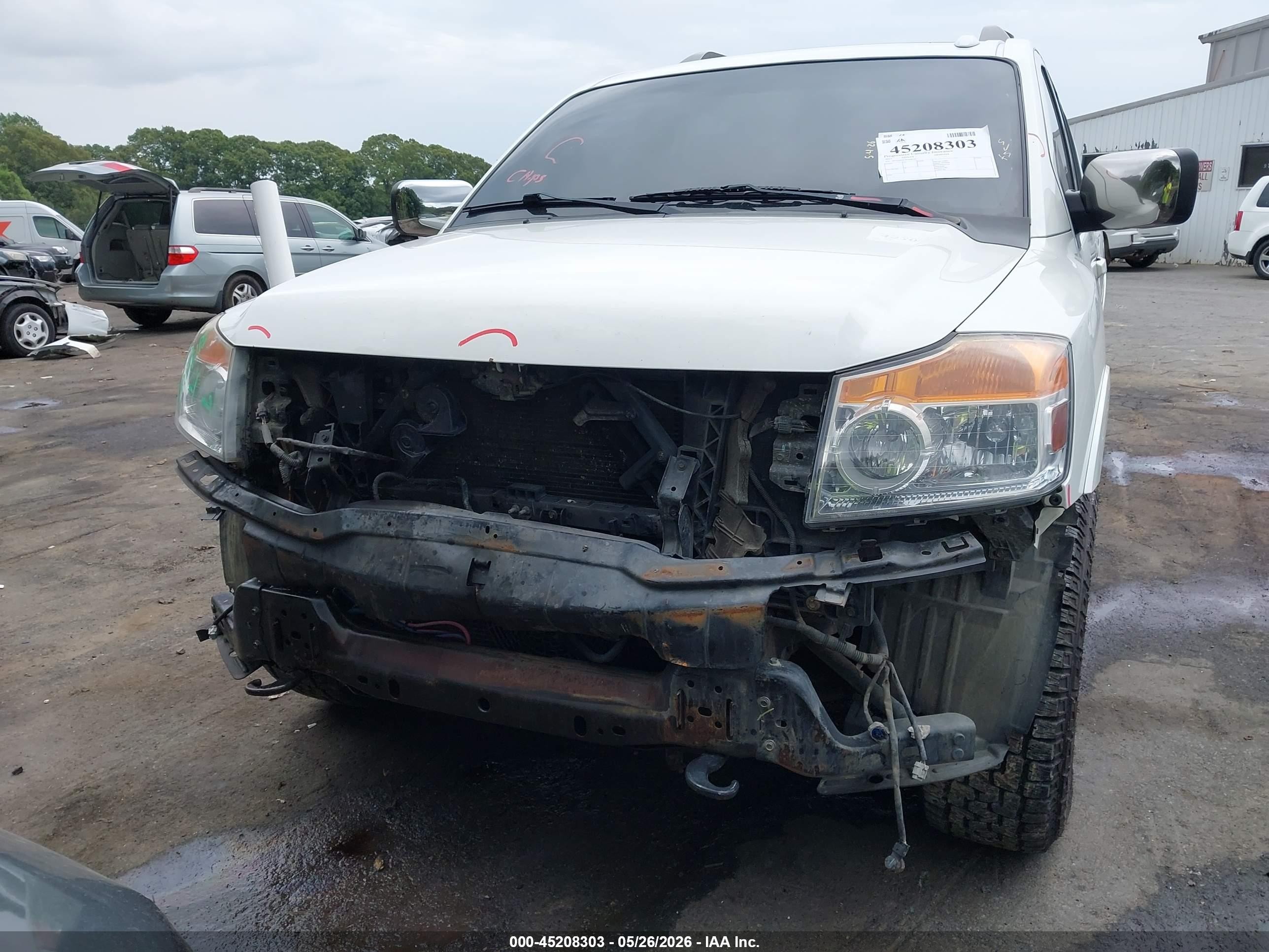 2015 Nissan Armada Platinum/sl/sv White vin: 5N1AA0NE7FN608742