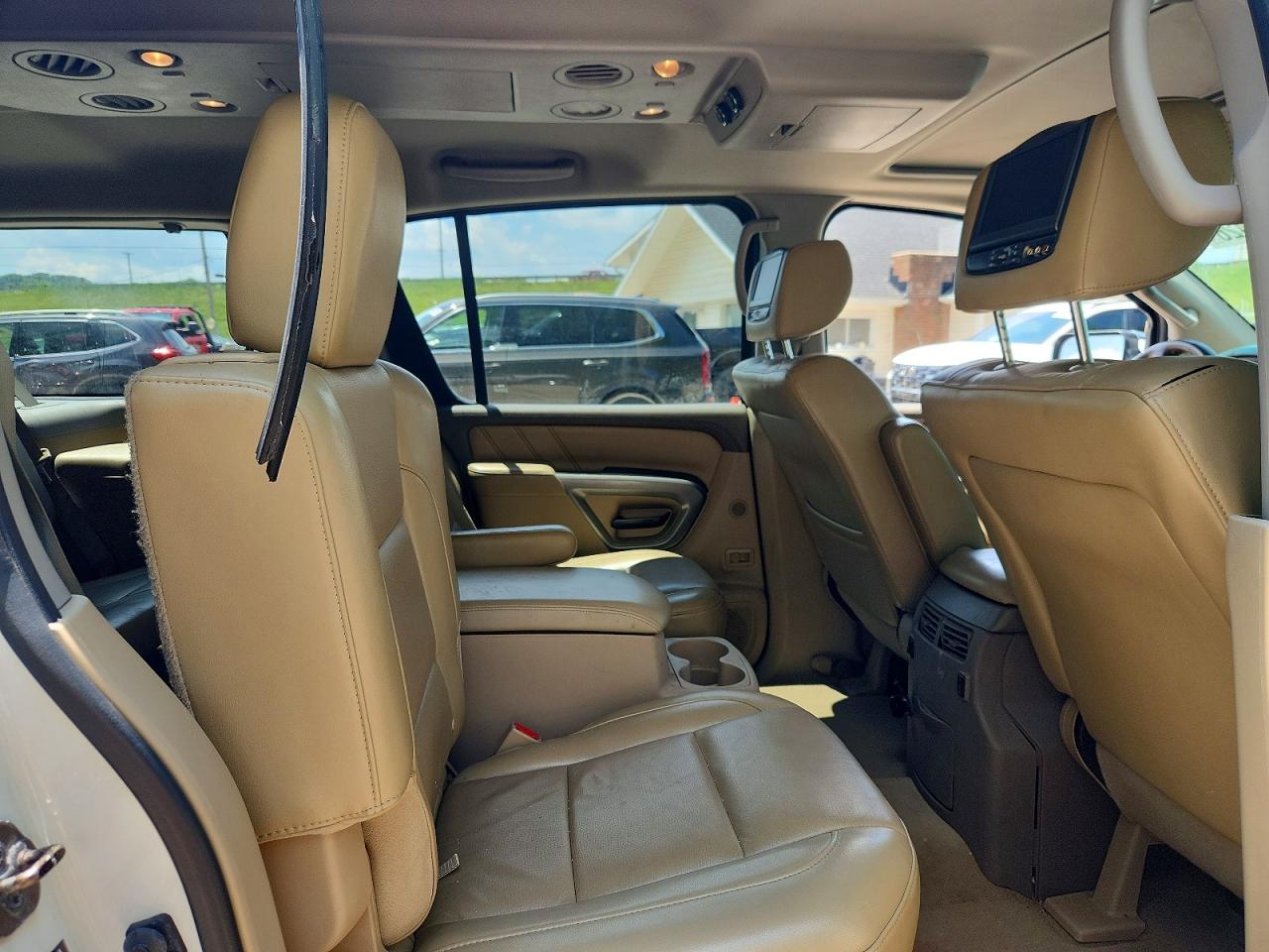 2015 Nissan Armada Platinum White vin: 5N1AA0NE8FN609950