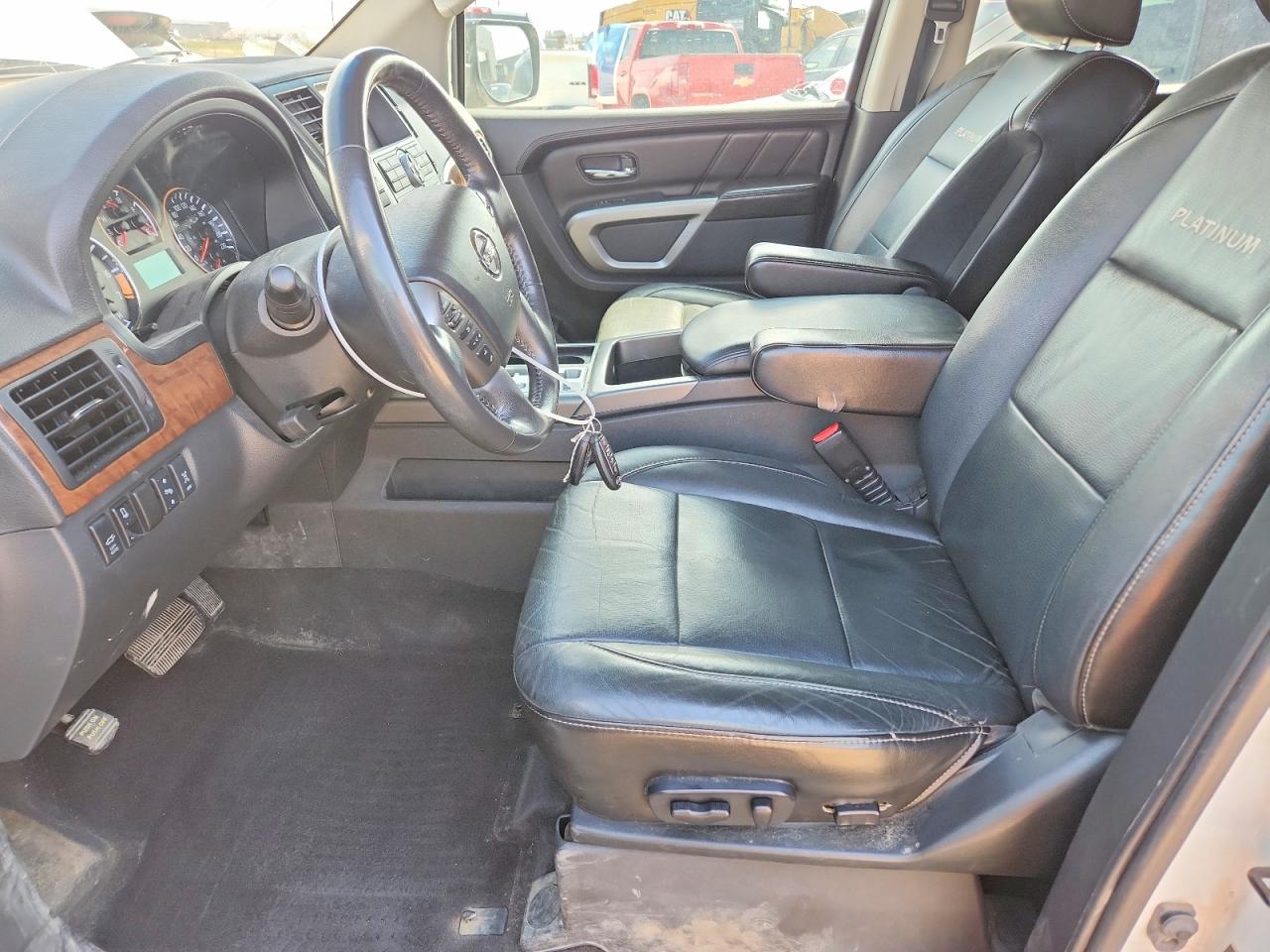 2015 Nissan Armada Platinum White vin: 5N1AA0NE8FN612704