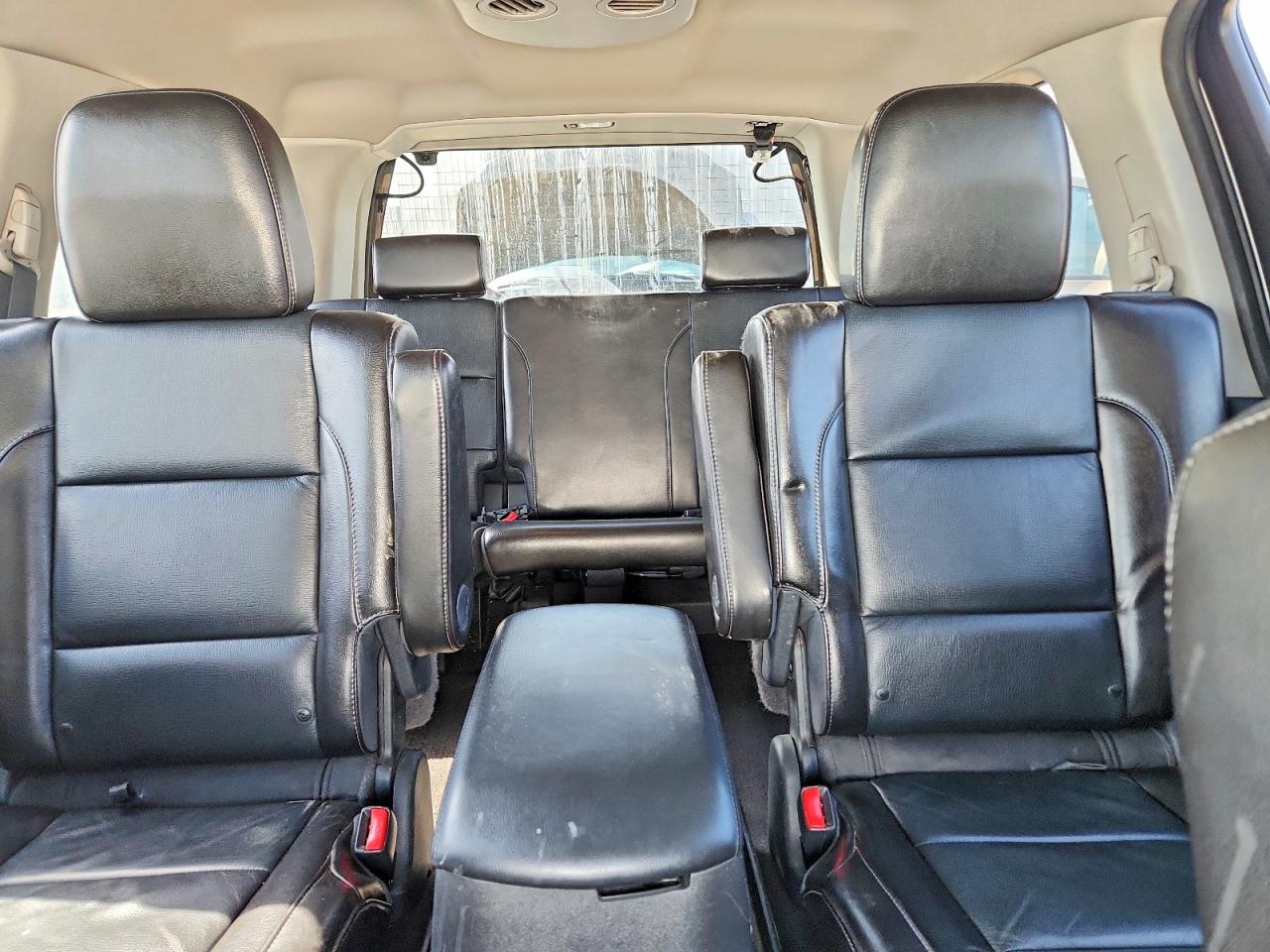 2015 Nissan Armada Platinum White vin: 5N1AA0NE8FN612704