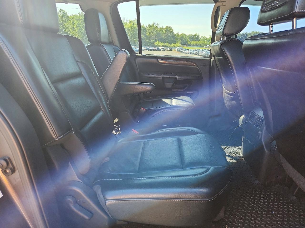 2014 Nissan Armada Platinum Gray vin: 5N1AA0NE9EN607638