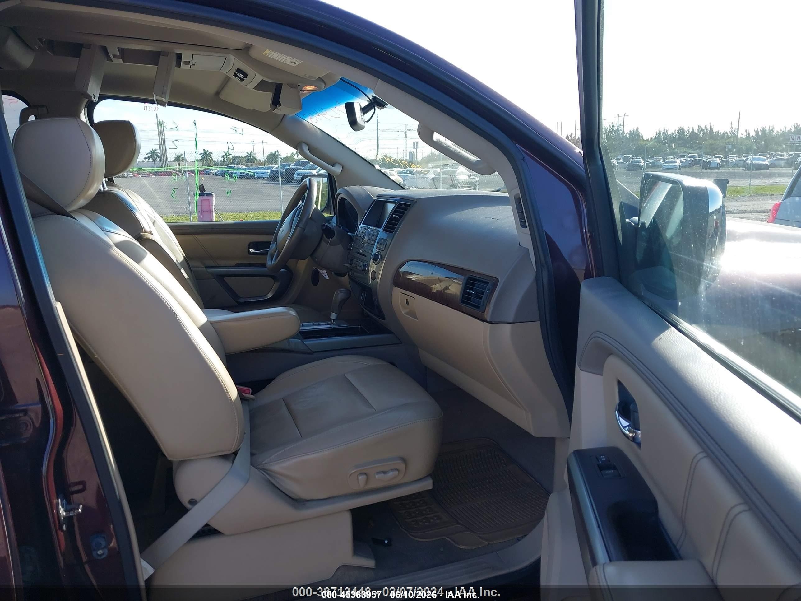 2015 Nissan Armada Platinum/sl/sv Red vin: 5N1AA0NEXFN620657