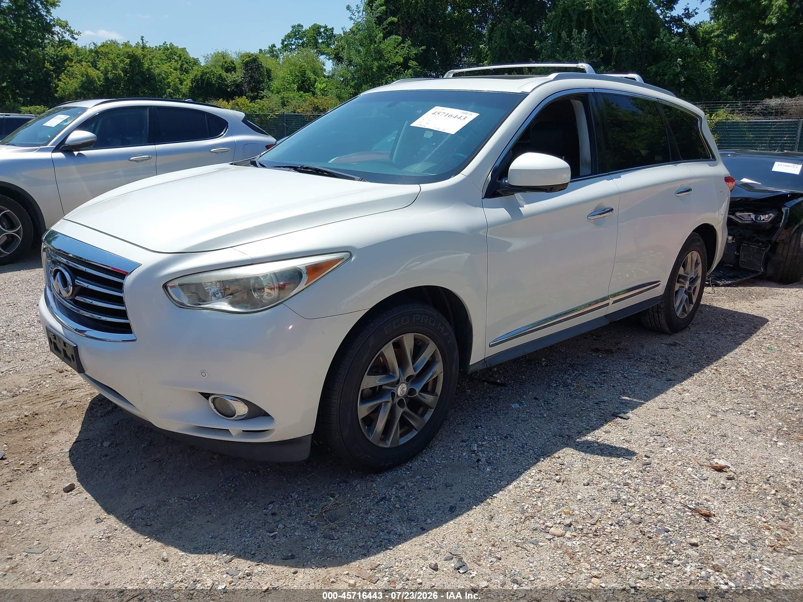 2013 Infiniti Jx35   White vin: 5N1AL0MM0DC310481