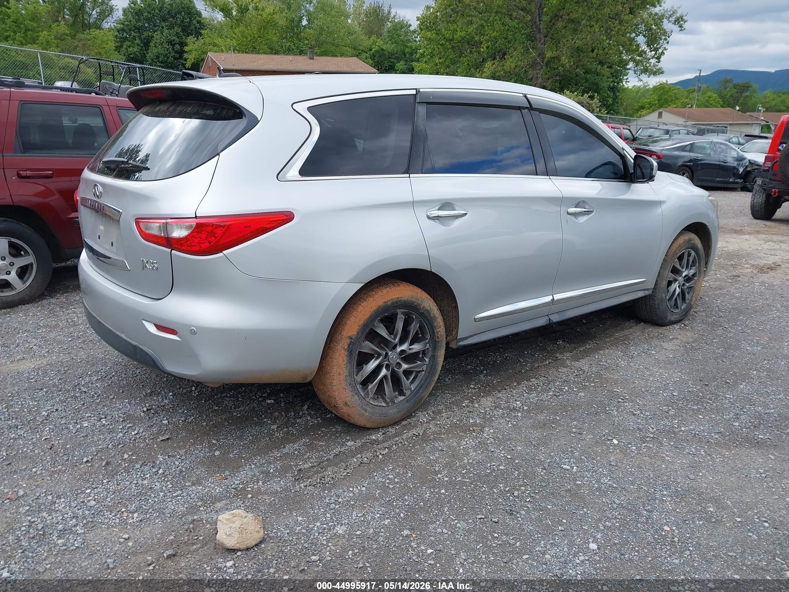 2013 Infiniti Jx35   Серебряный vin: 5N1AL0MM0DC333680