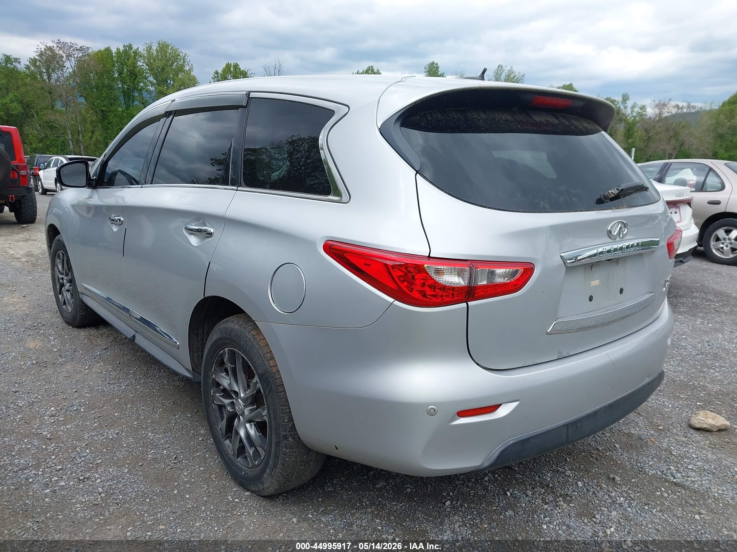2013 Infiniti Jx35   Серебряный vin: 5N1AL0MM0DC333680