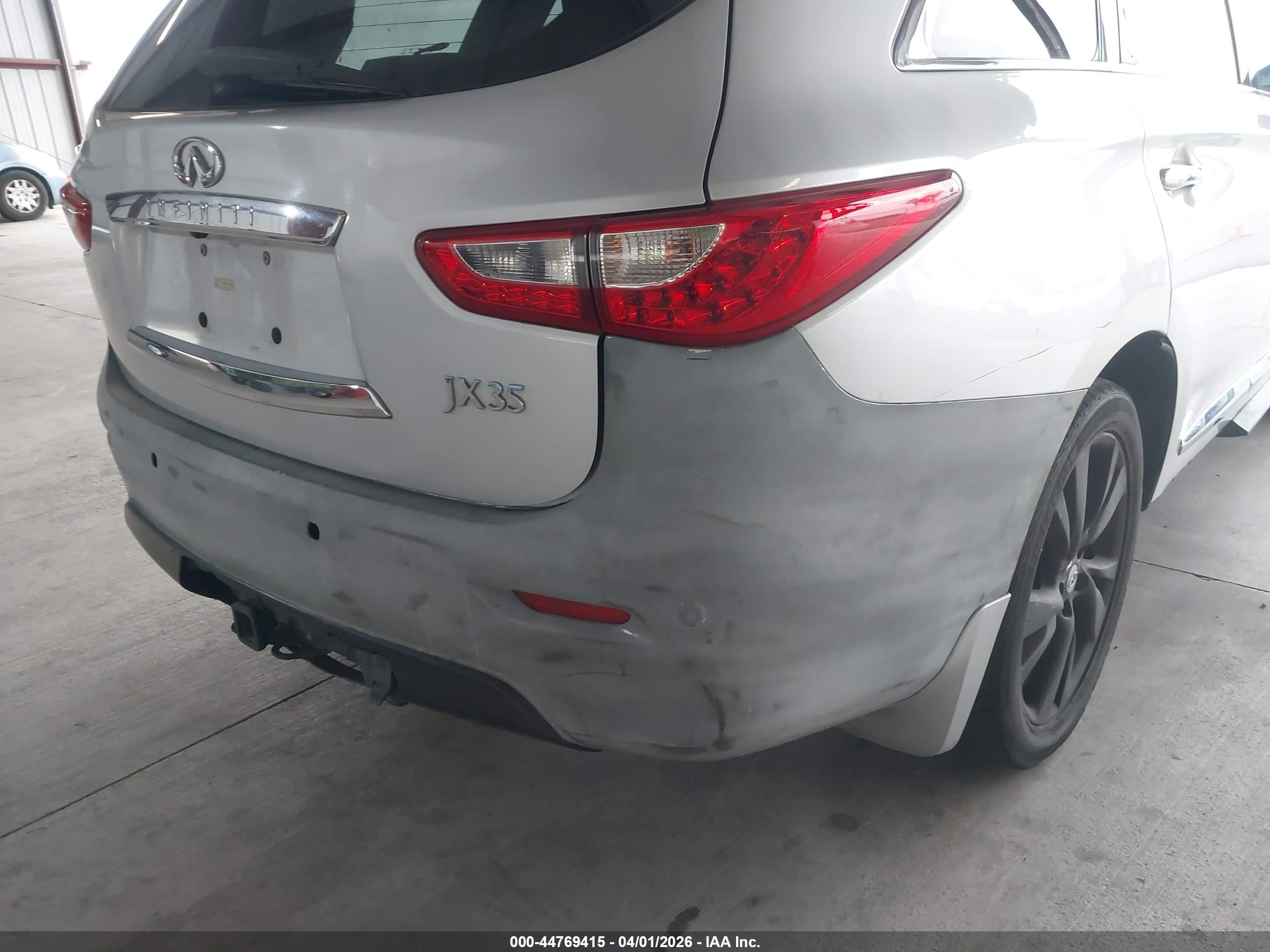 2013 Infiniti Jx35   Серебряный vin: 5N1AL0MM1DC307069