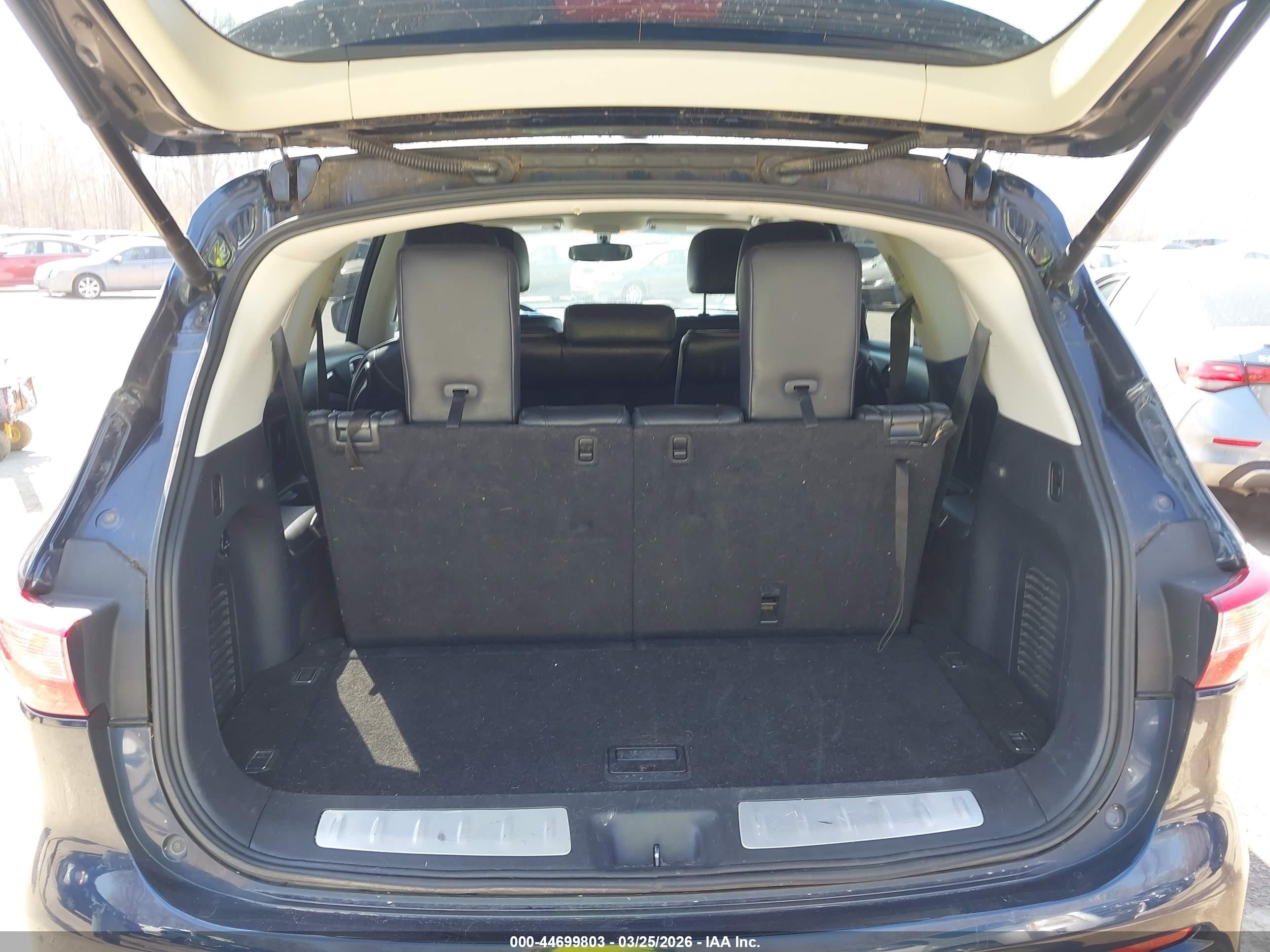 2015 Infiniti Qx60   Navy vin: 5N1AL0MM1FC553820
