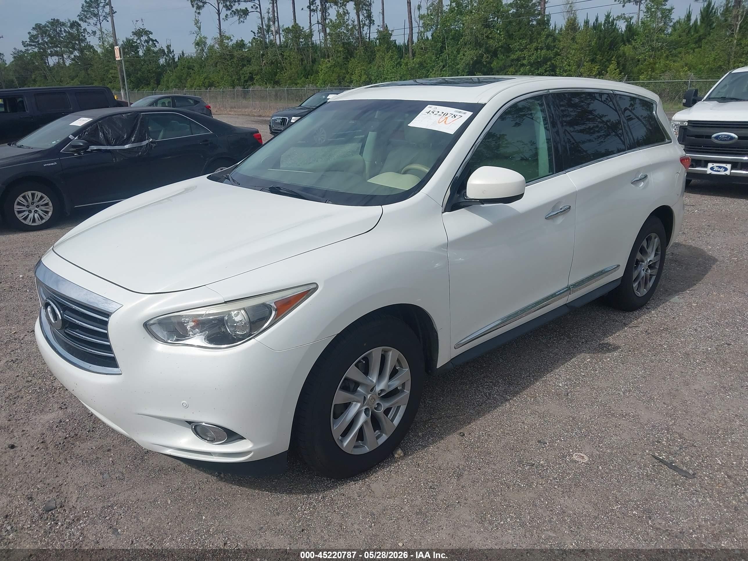2013 Infiniti Jx35   White vin: 5N1AL0MM2DC317366