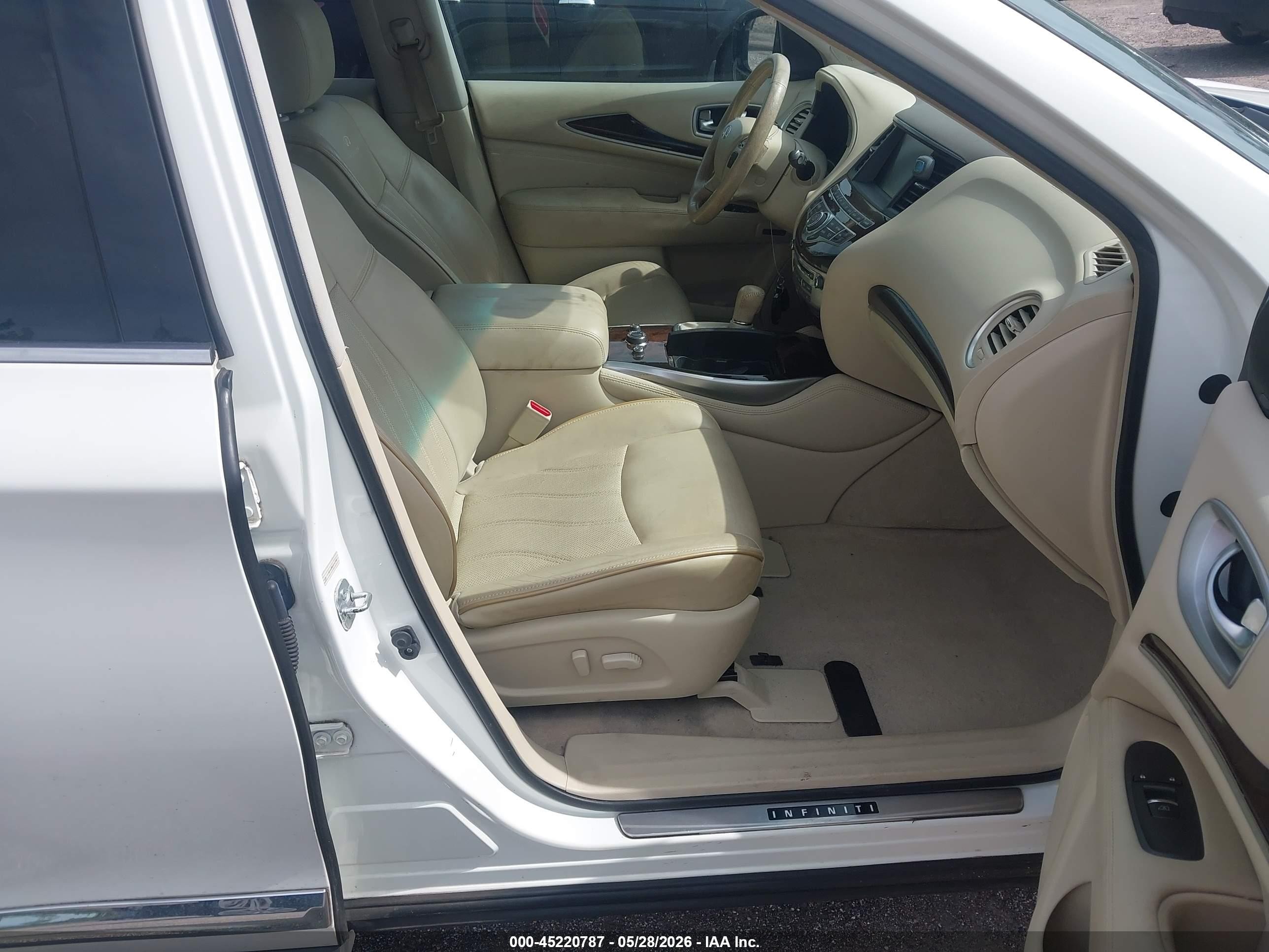 2013 Infiniti Jx35   White vin: 5N1AL0MM2DC317366