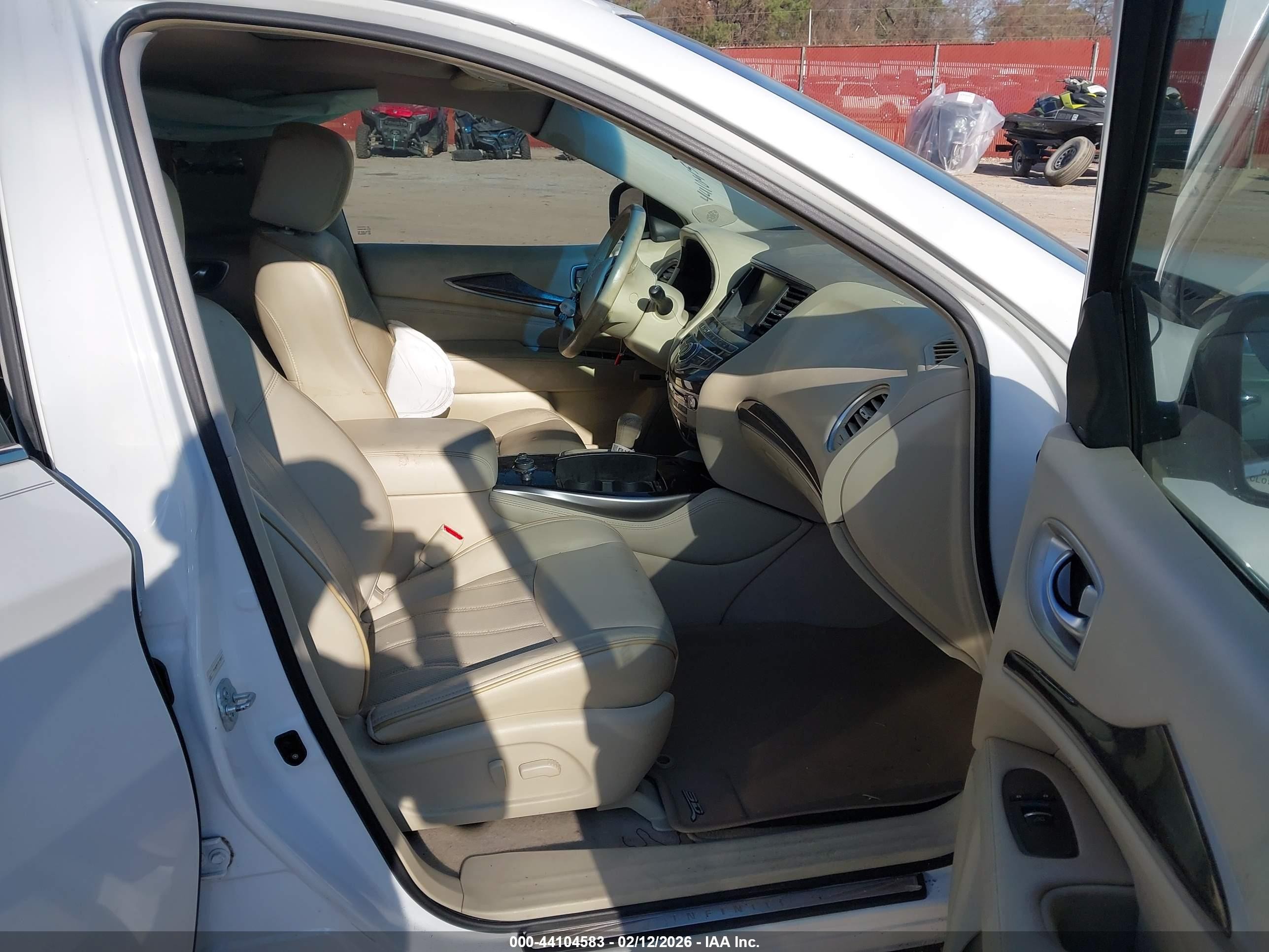 2013 Infiniti Jx35 White vin: 5N1AL0MM2DC349010