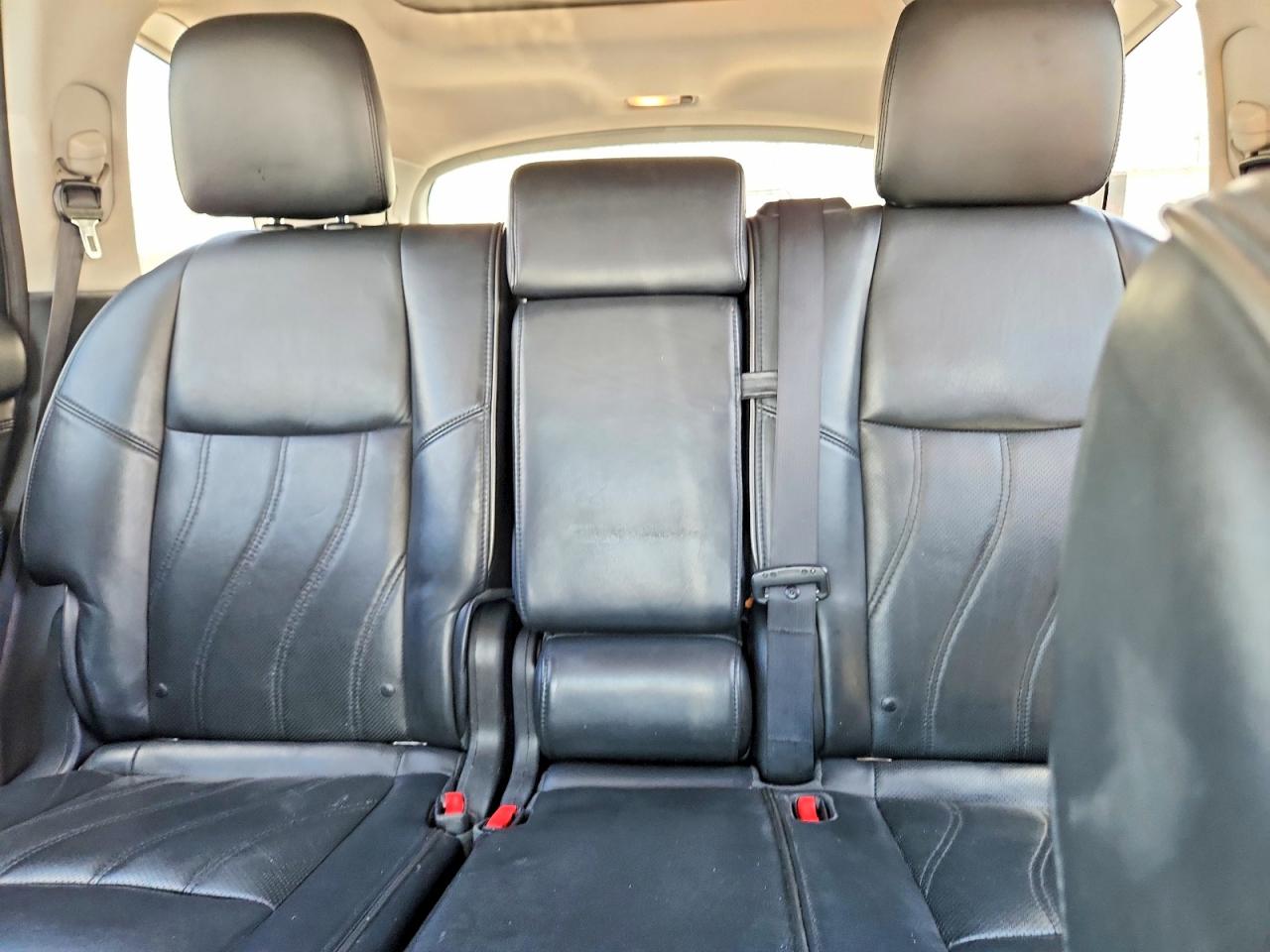 2013 Infiniti Jx35 Base Черный vin: 5N1AL0MM2DC352926