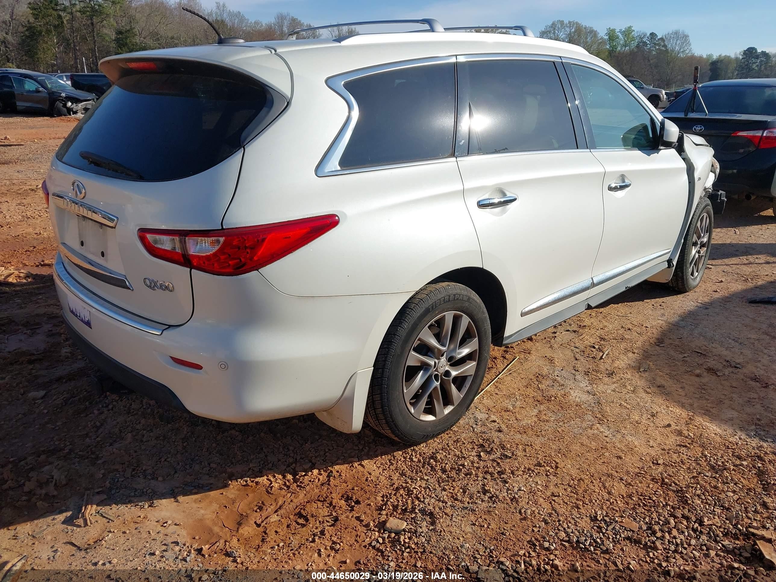 2015 Infiniti Qx60   Белый vin: 5N1AL0MM2FC509230