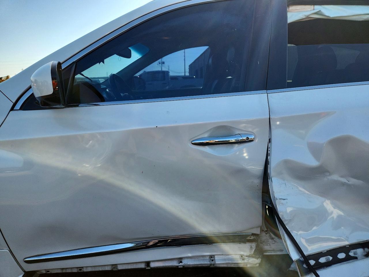 2015 Infiniti Qx60 Base White vin: 5N1AL0MM2FC524326