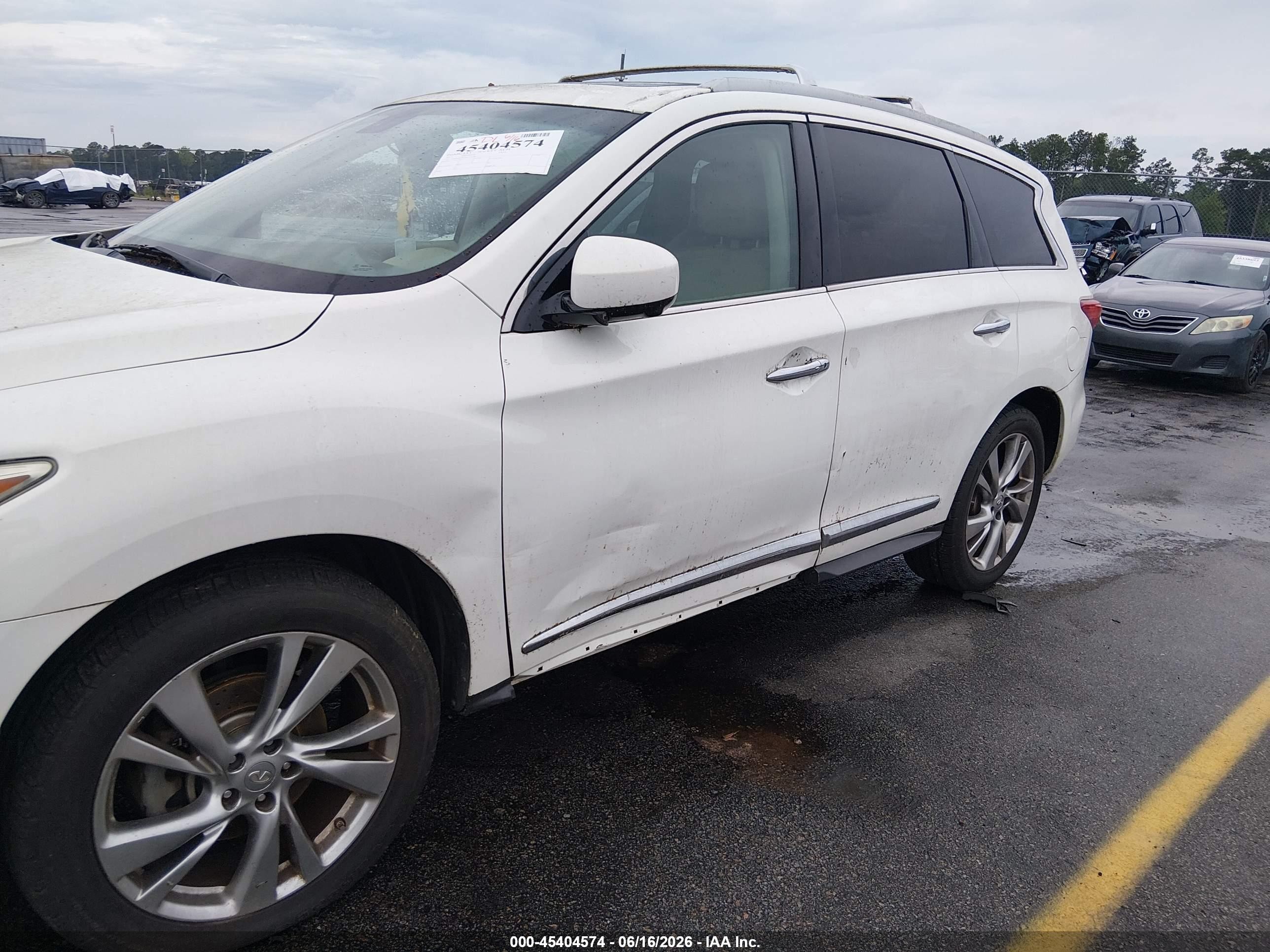 2013 Infiniti Jx35   White vin: 5N1AL0MM3DC335049