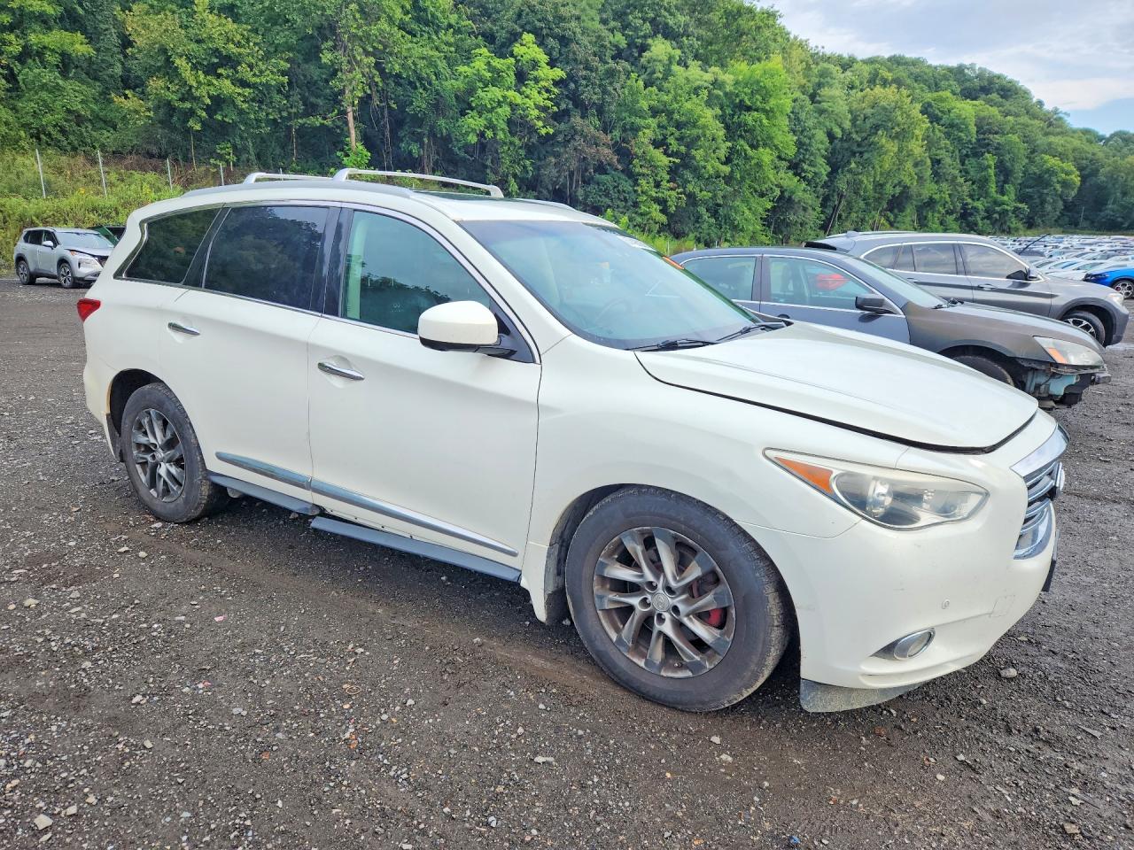 2013 Infiniti Jx35 Base White vin: 5N1AL0MM3DC335732