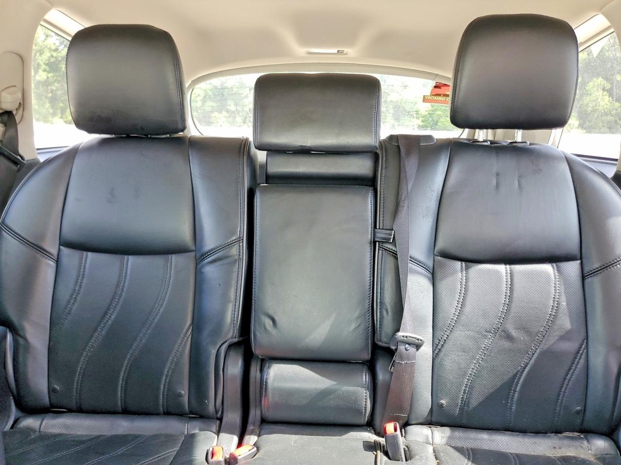 2013 Infiniti Jx35 Base Белый vin: 5N1AL0MM4DC327431