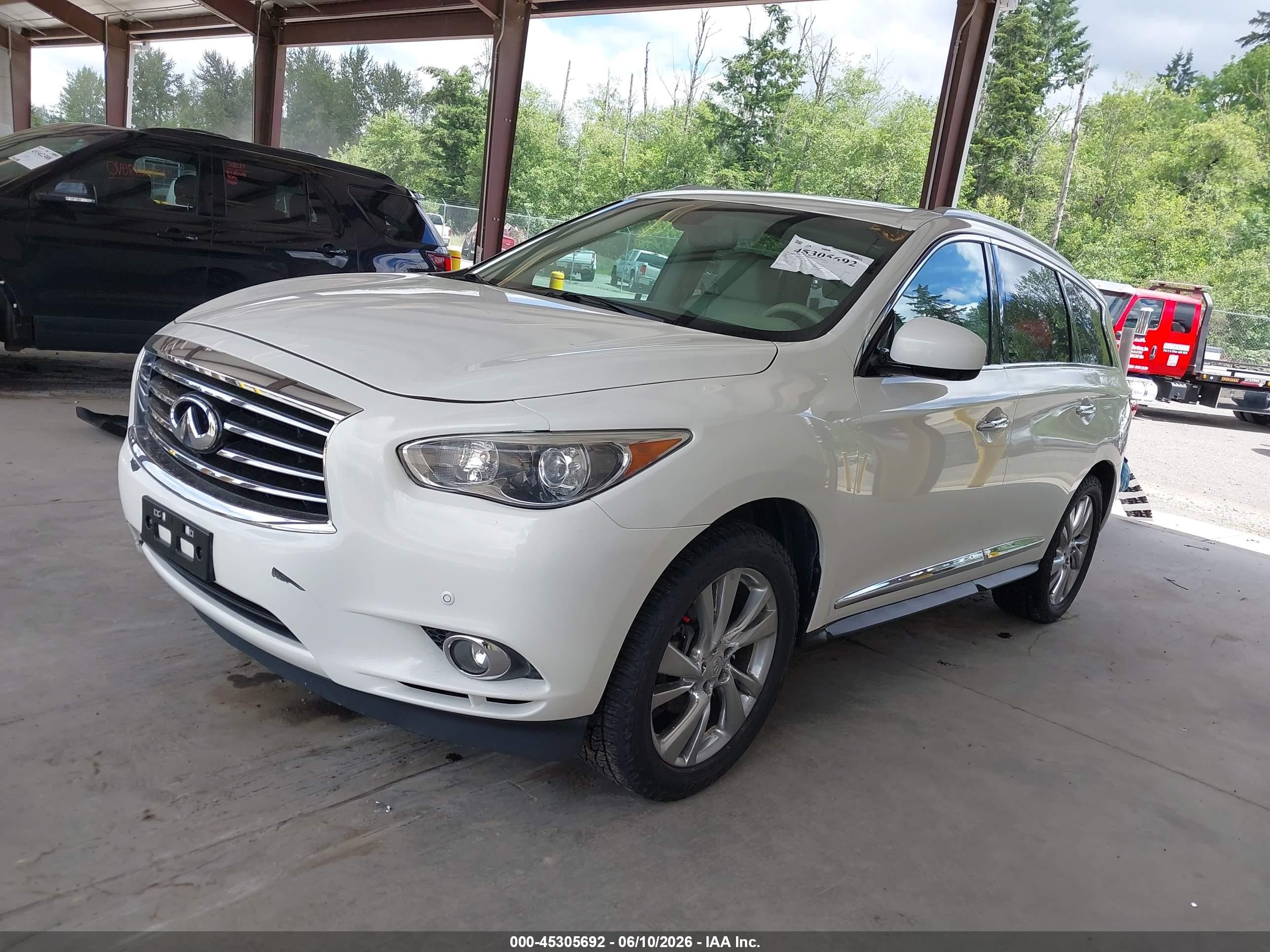 2013 Infiniti Jx35   White vin: 5N1AL0MM4DC328532