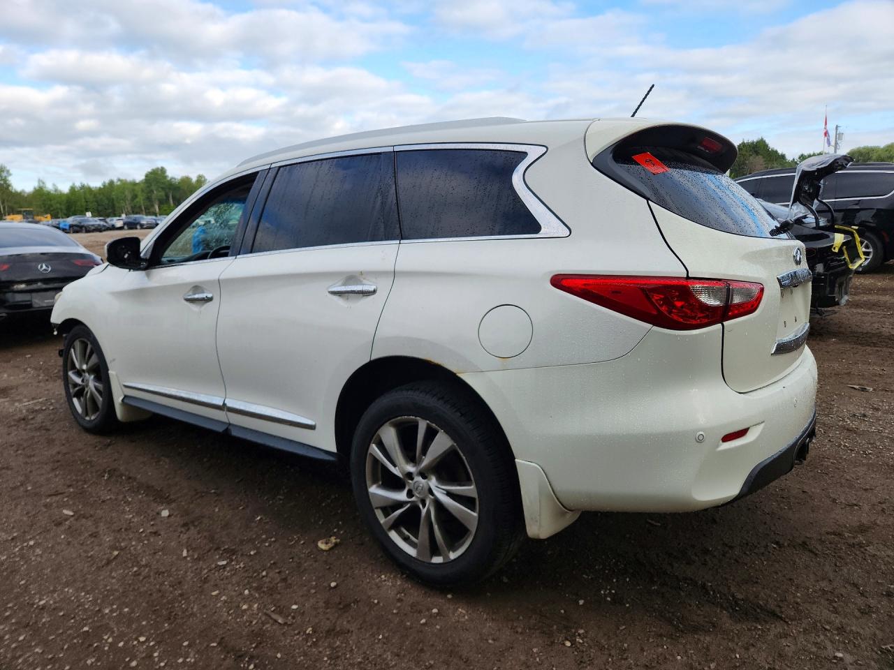 2013 Infiniti Jx35 Base White vin: 5N1AL0MM4DC339188