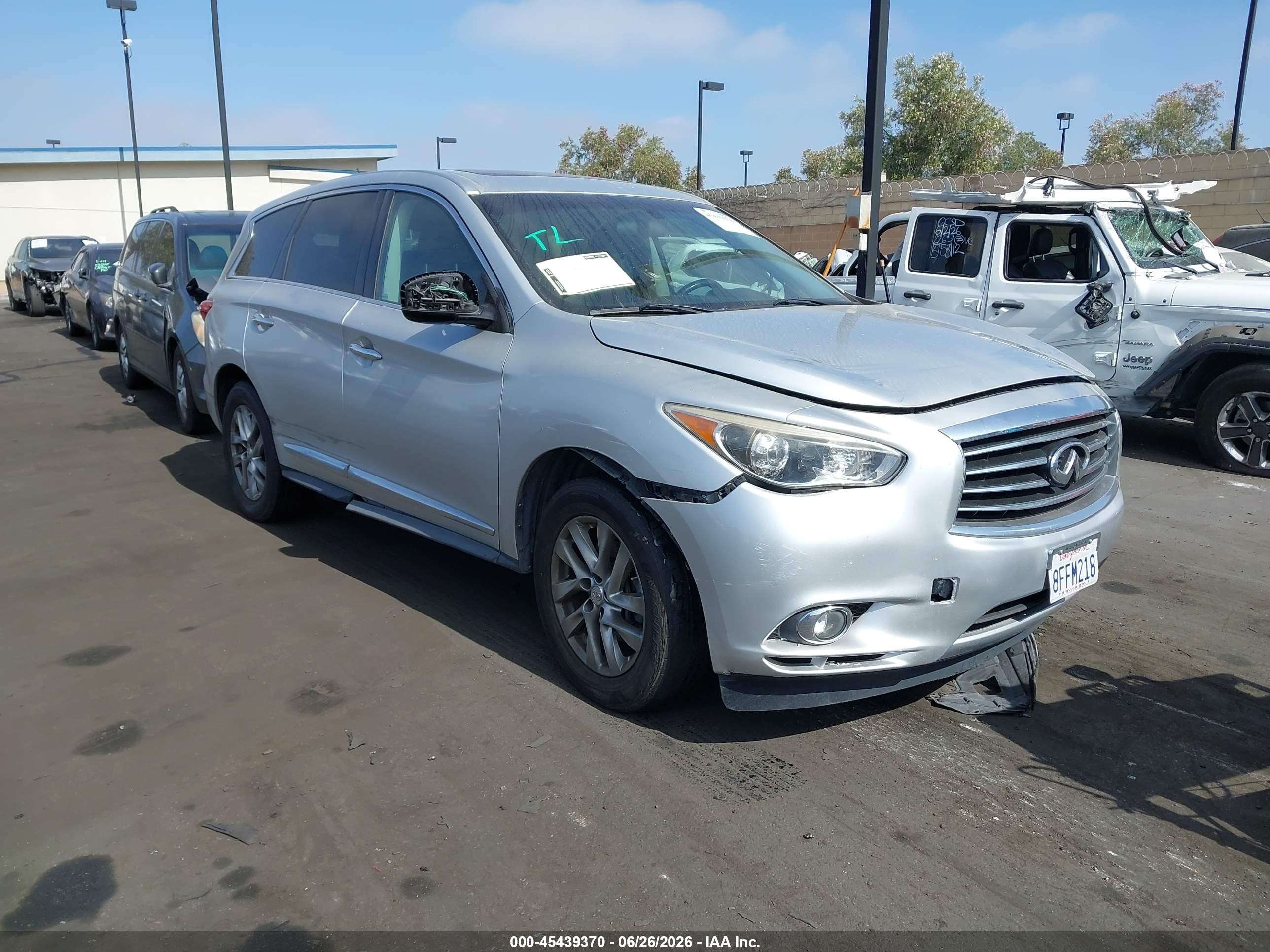 2013 Infiniti Jx35   Silver vin: 5N1AL0MM4DC353186