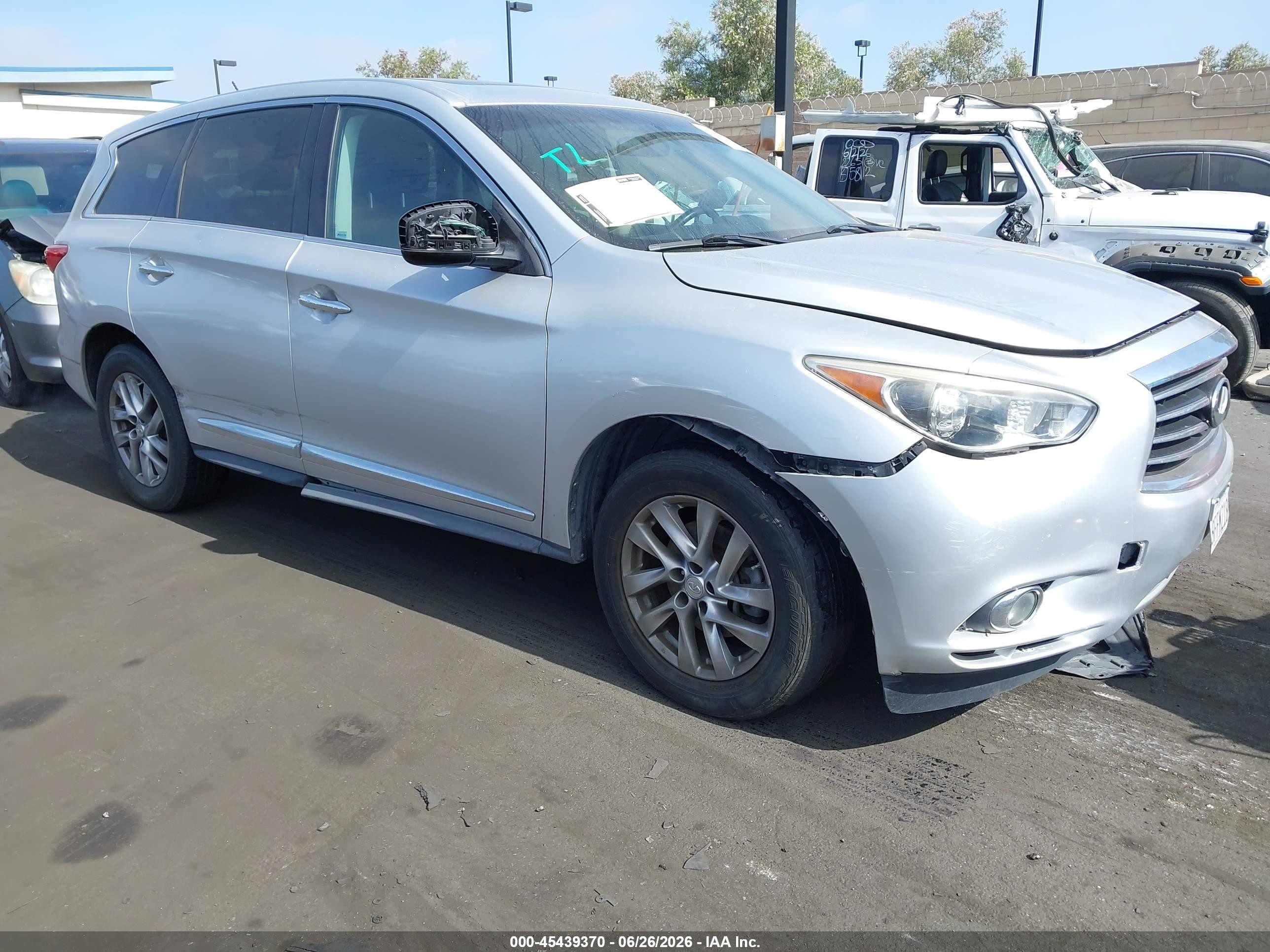 2013 Infiniti Jx35   Silver vin: 5N1AL0MM4DC353186