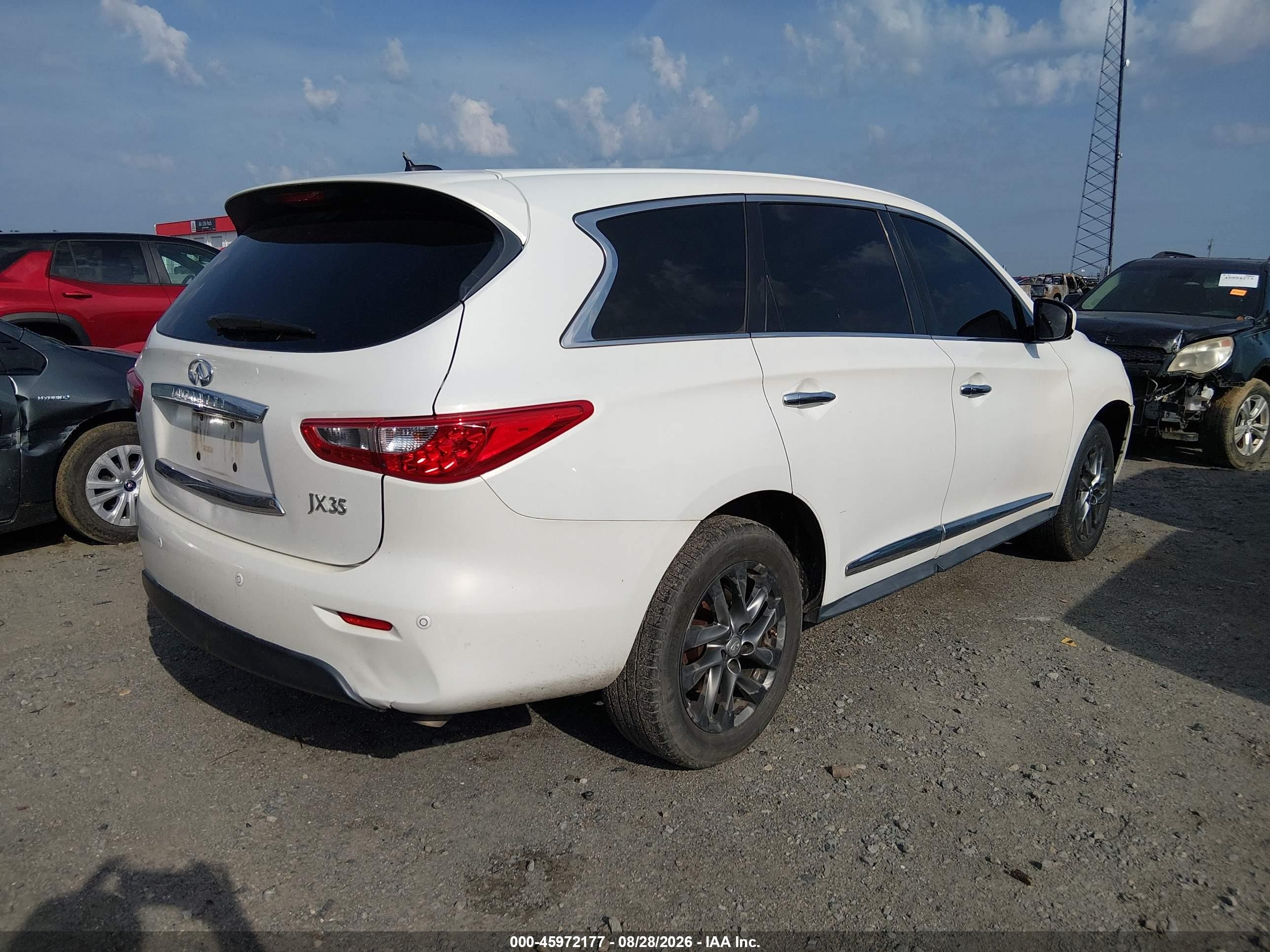 2013 Infiniti Jx35   White vin: 5N1AL0MM5DC312940