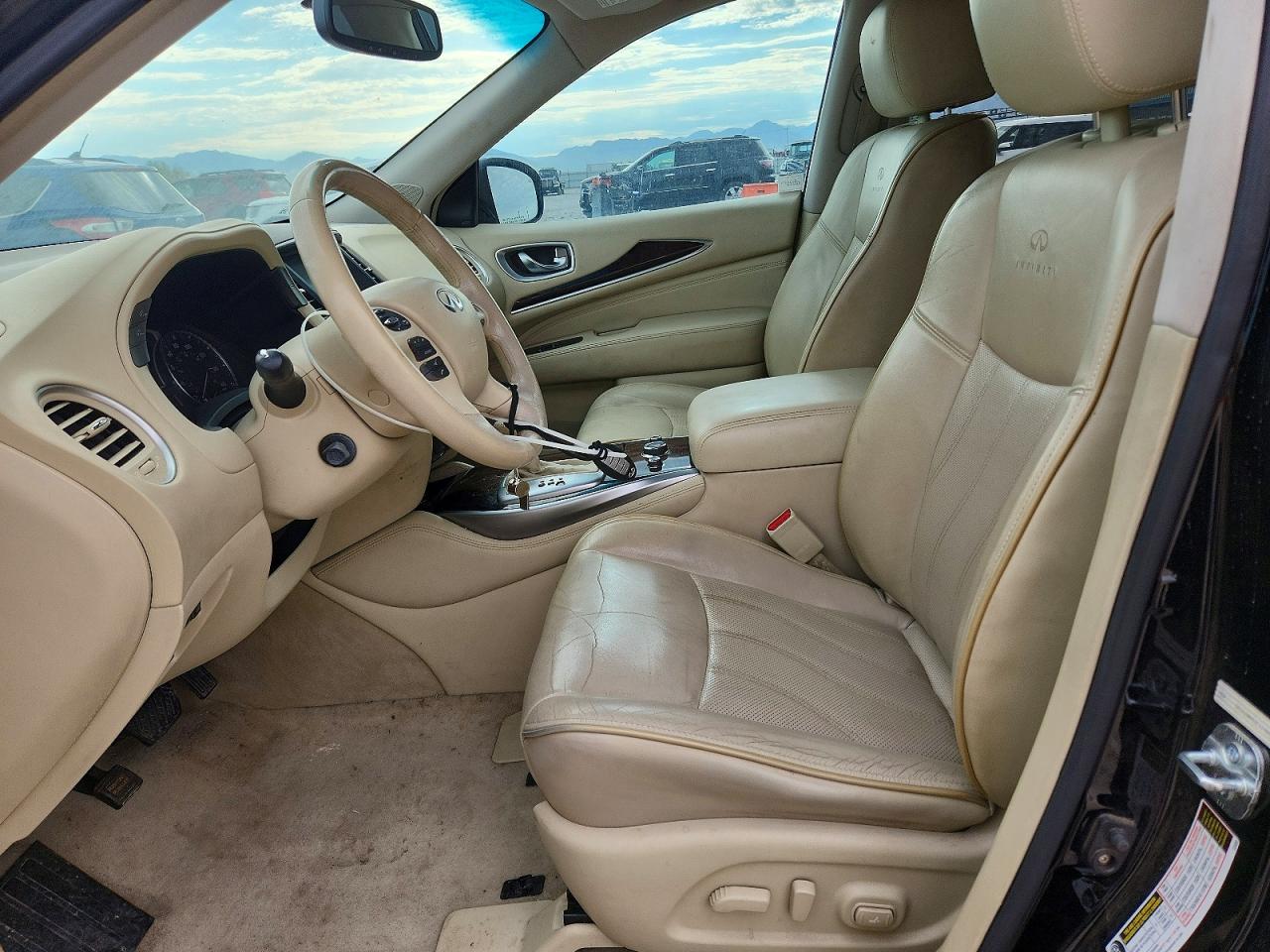 2013 Infiniti Jx35 Base Черный vin: 5N1AL0MM5DC325641
