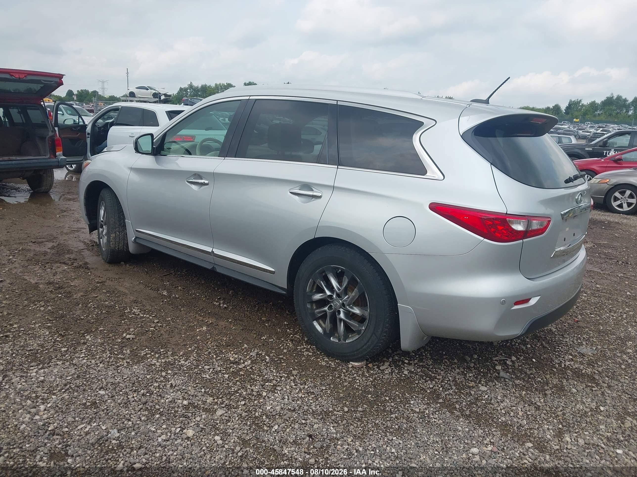2013 Infiniti Jx35   Silver vin: 5N1AL0MM5DC328359