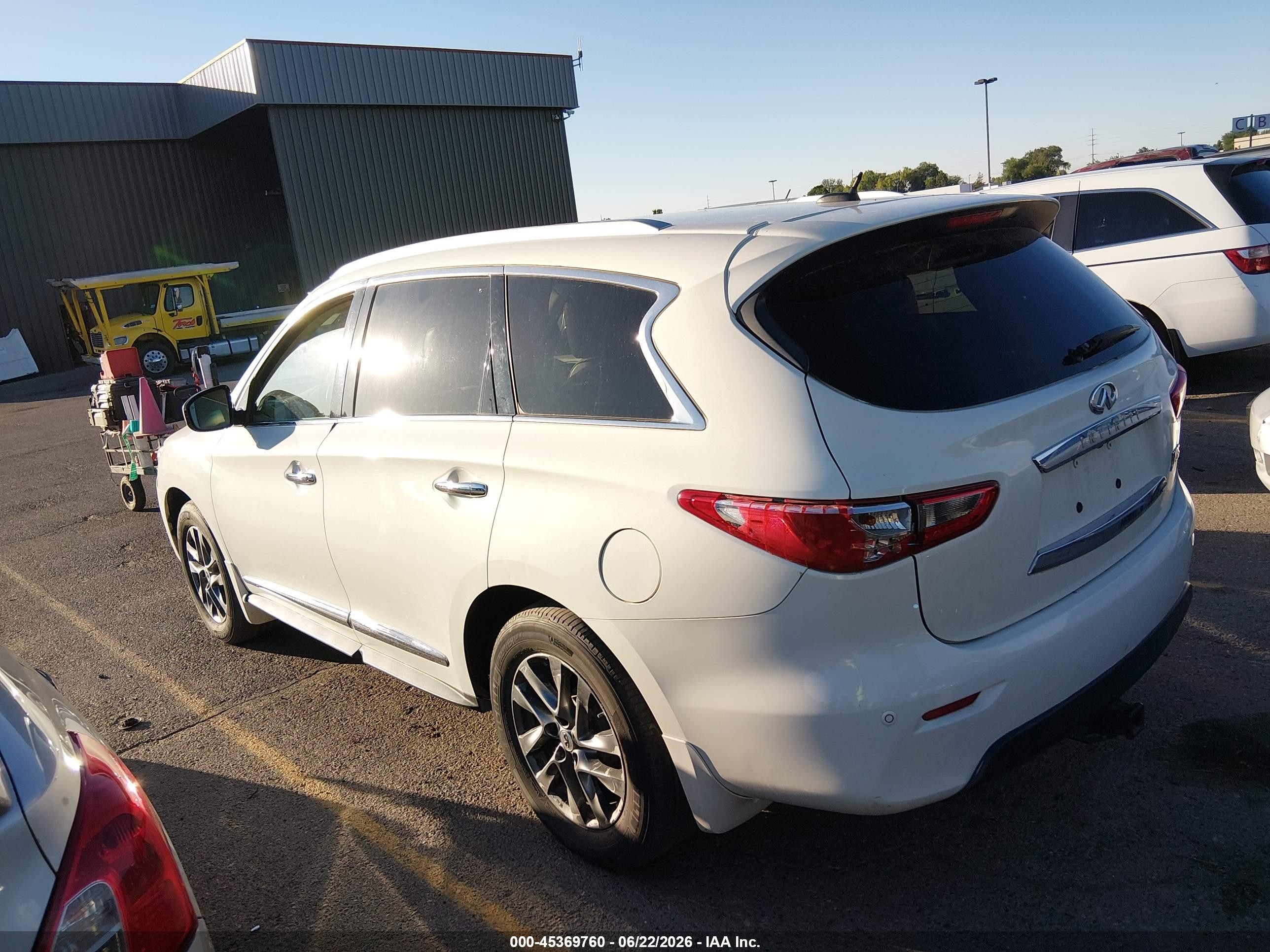2013 Infiniti Jx35   White vin: 5N1AL0MM5DC329818