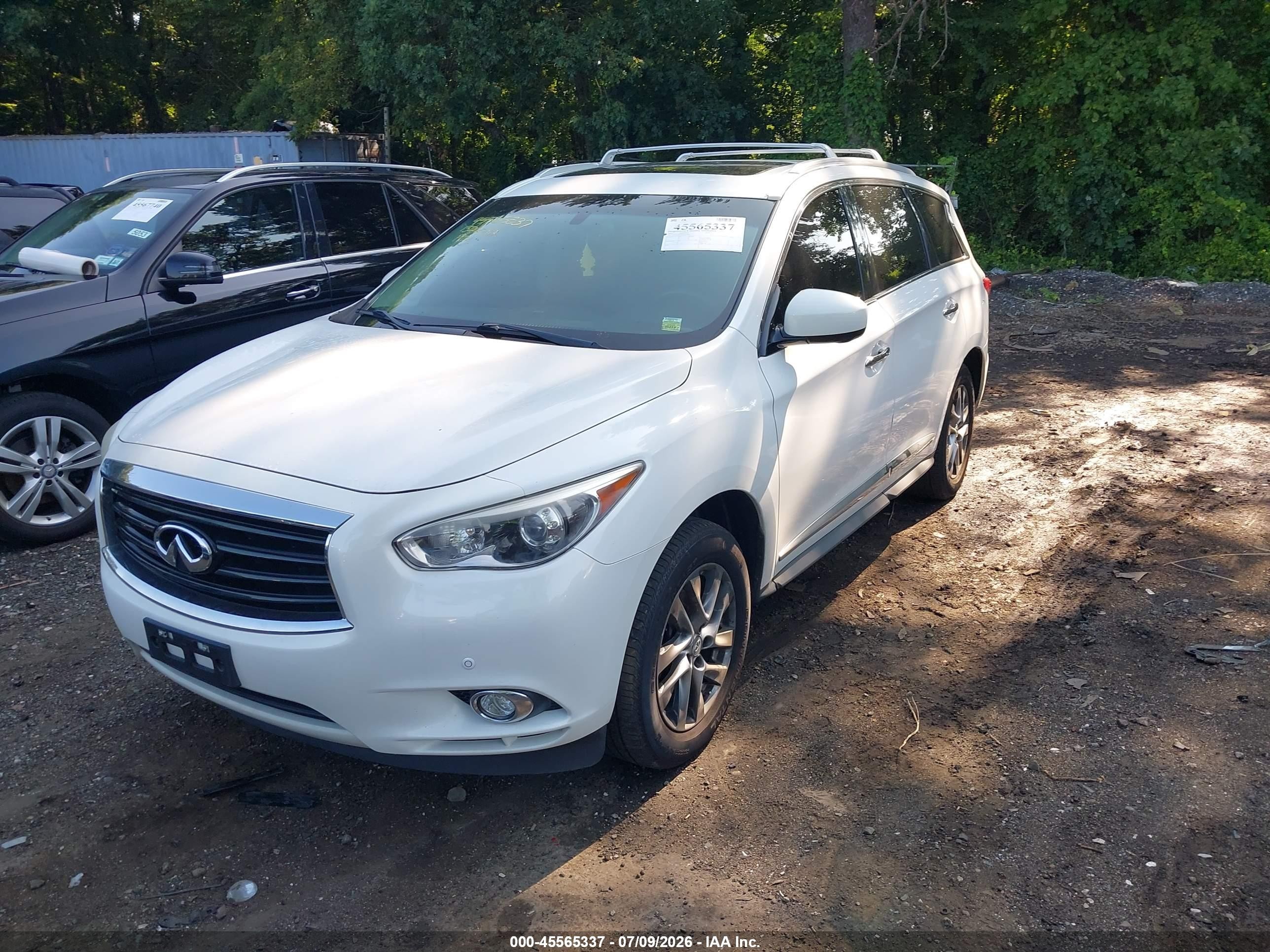 2013 Infiniti Jx35   White vin: 5N1AL0MM5DC347946