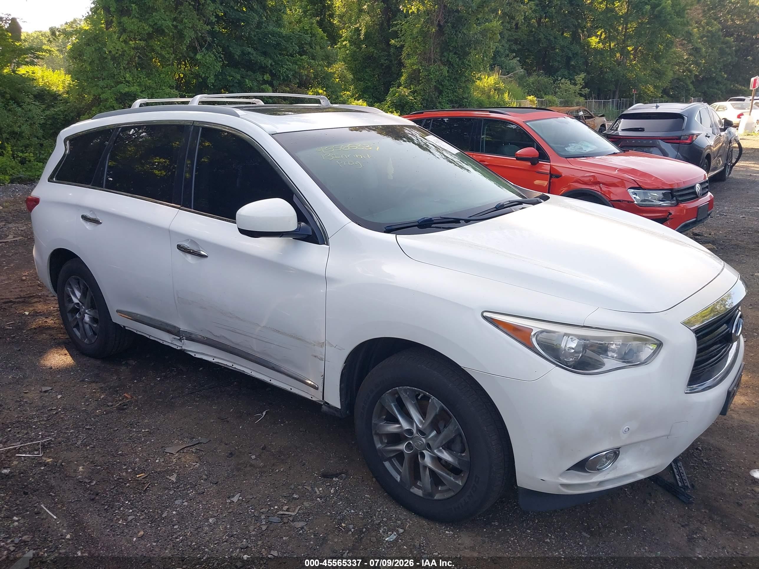 2013 Infiniti Jx35   White vin: 5N1AL0MM5DC347946