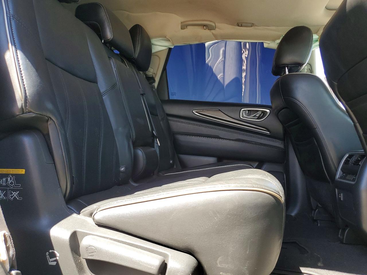 2016 Infiniti Qx60 Base Silver vin: 5N1AL0MM5GC510955