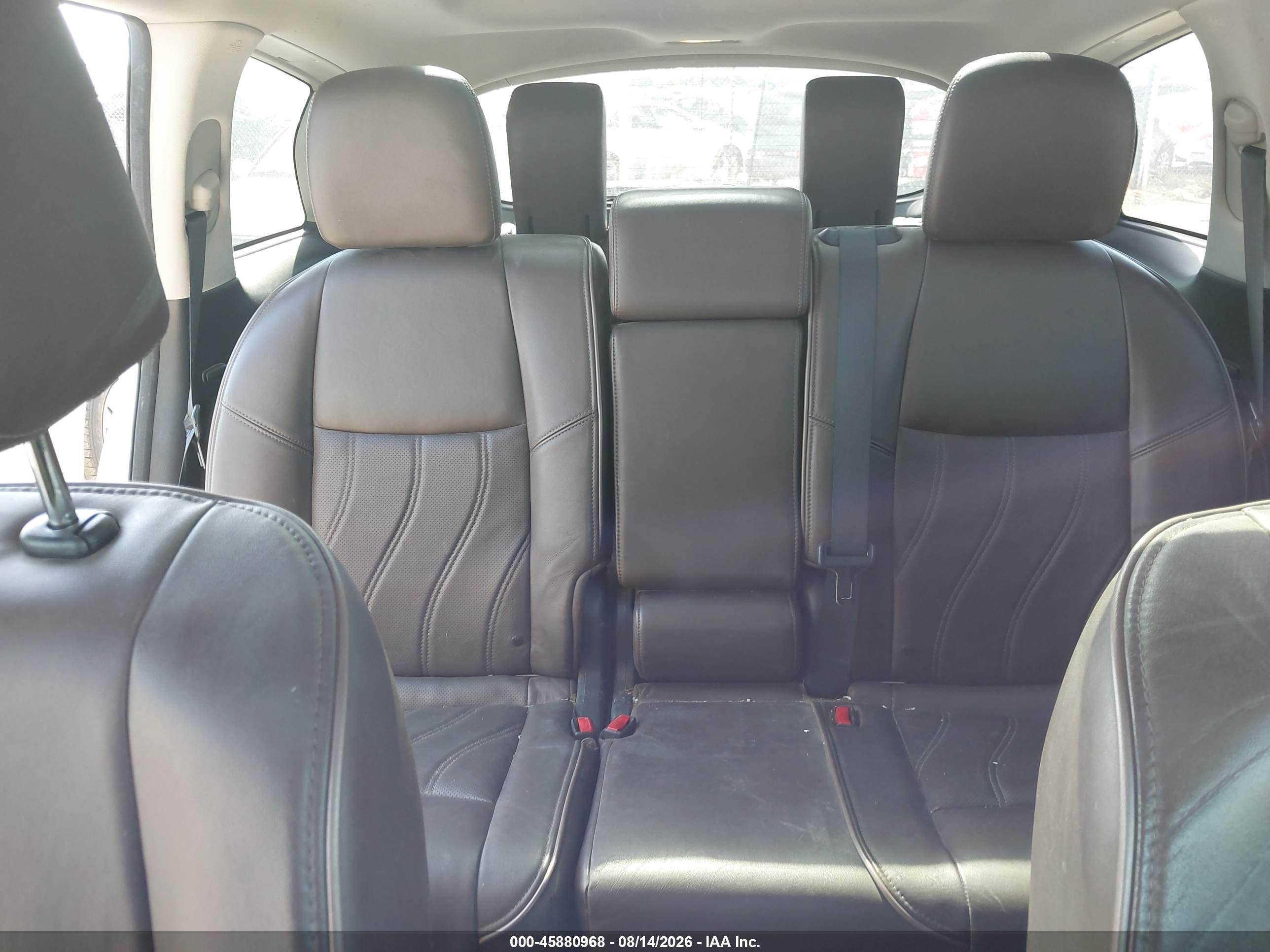 2013 Infiniti Jx35   White vin: 5N1AL0MM6DC310470