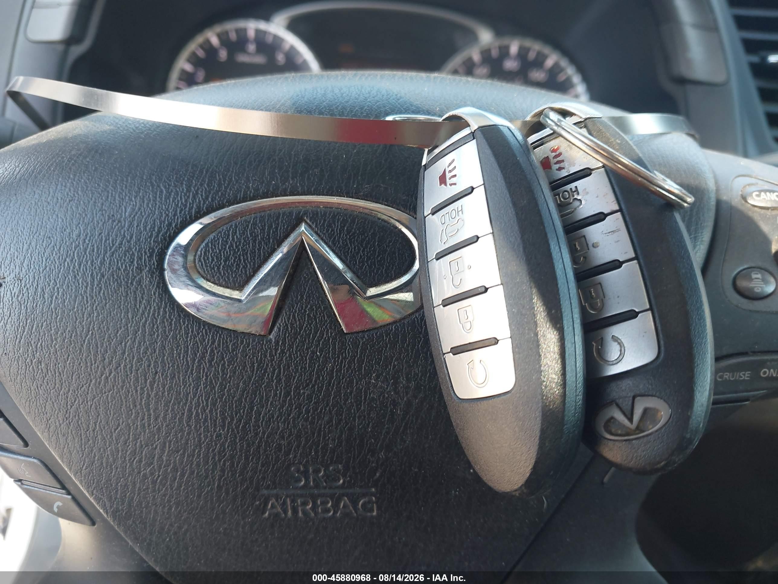 2013 Infiniti Jx35   White vin: 5N1AL0MM6DC310470