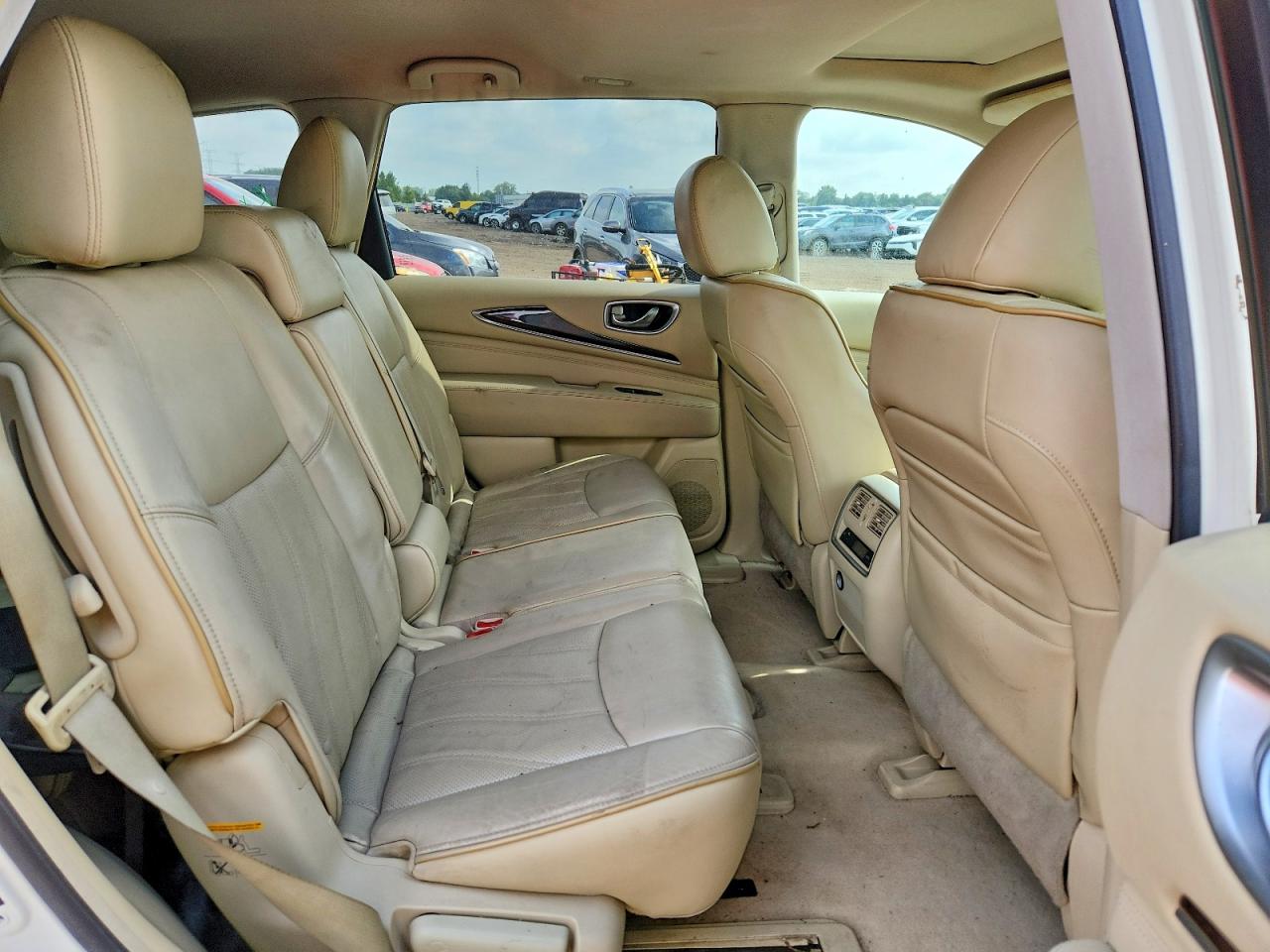 2013 Infiniti Jx35 Base White vin: 5N1AL0MM6DC320142