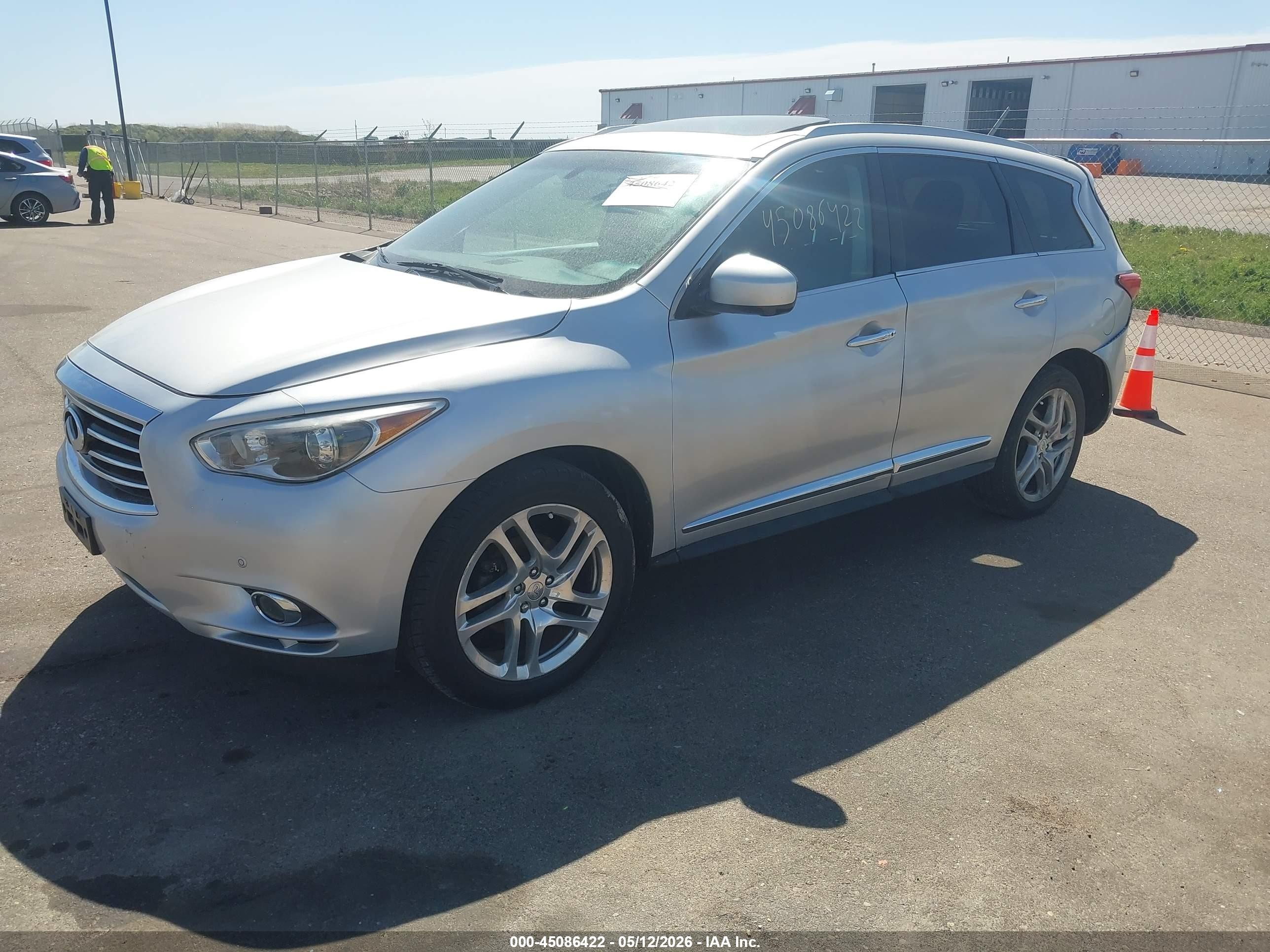 2013 Infiniti Jx35   Silver vin: 5N1AL0MM6DC351441