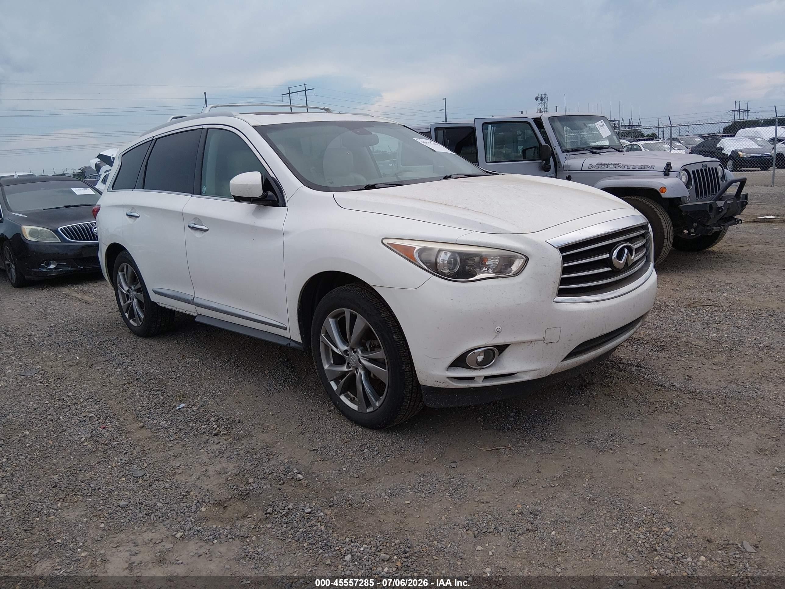 2013 Infiniti Jx35   White vin: 5N1AL0MM6DC352170
