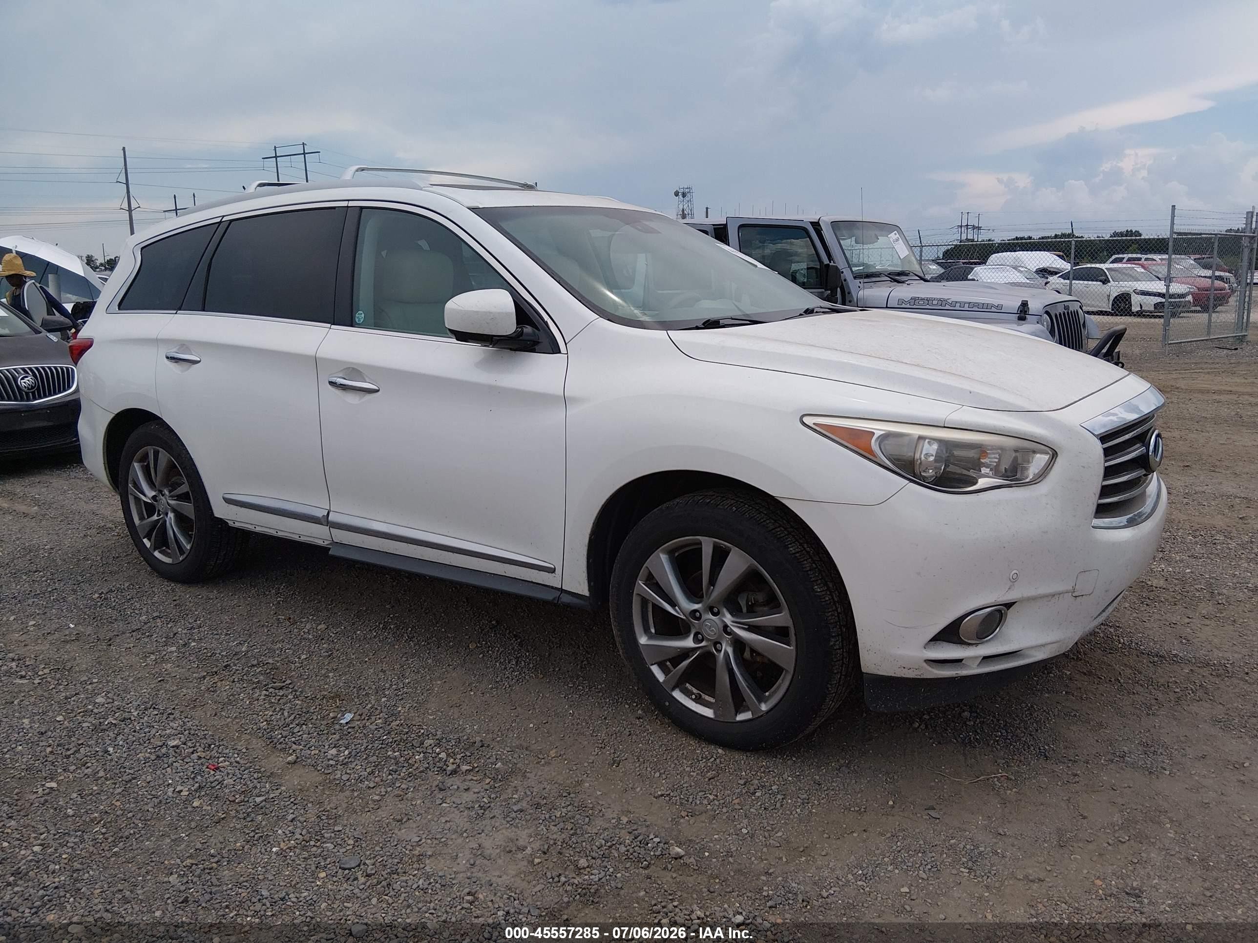 2013 Infiniti Jx35   White vin: 5N1AL0MM6DC352170