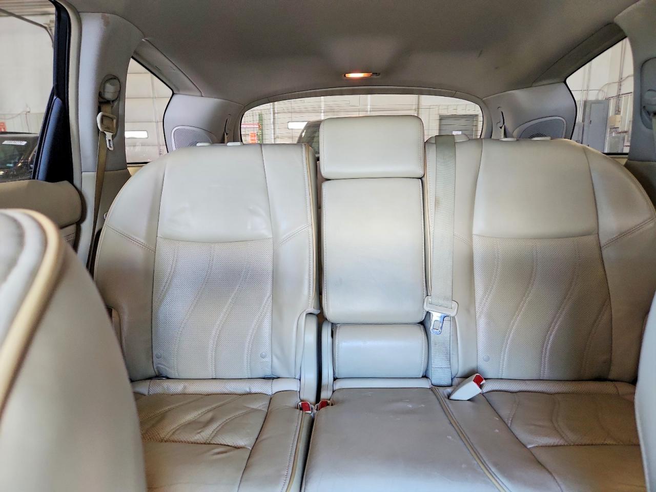 2013 Infiniti Jx35 Base White vin: 5N1AL0MM7DC322630