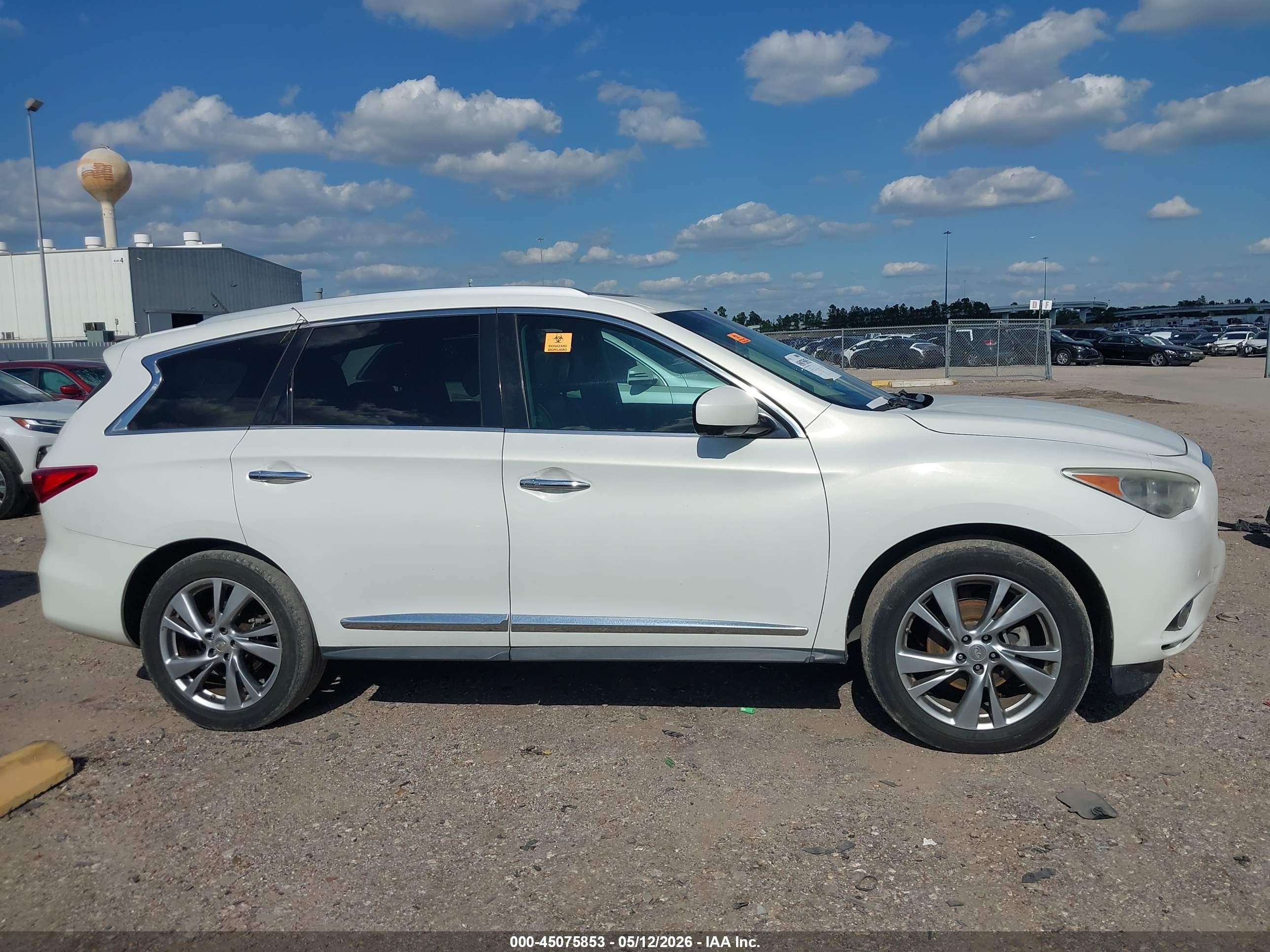 2013 Infiniti Jx35   White vin: 5N1AL0MM7DC331179