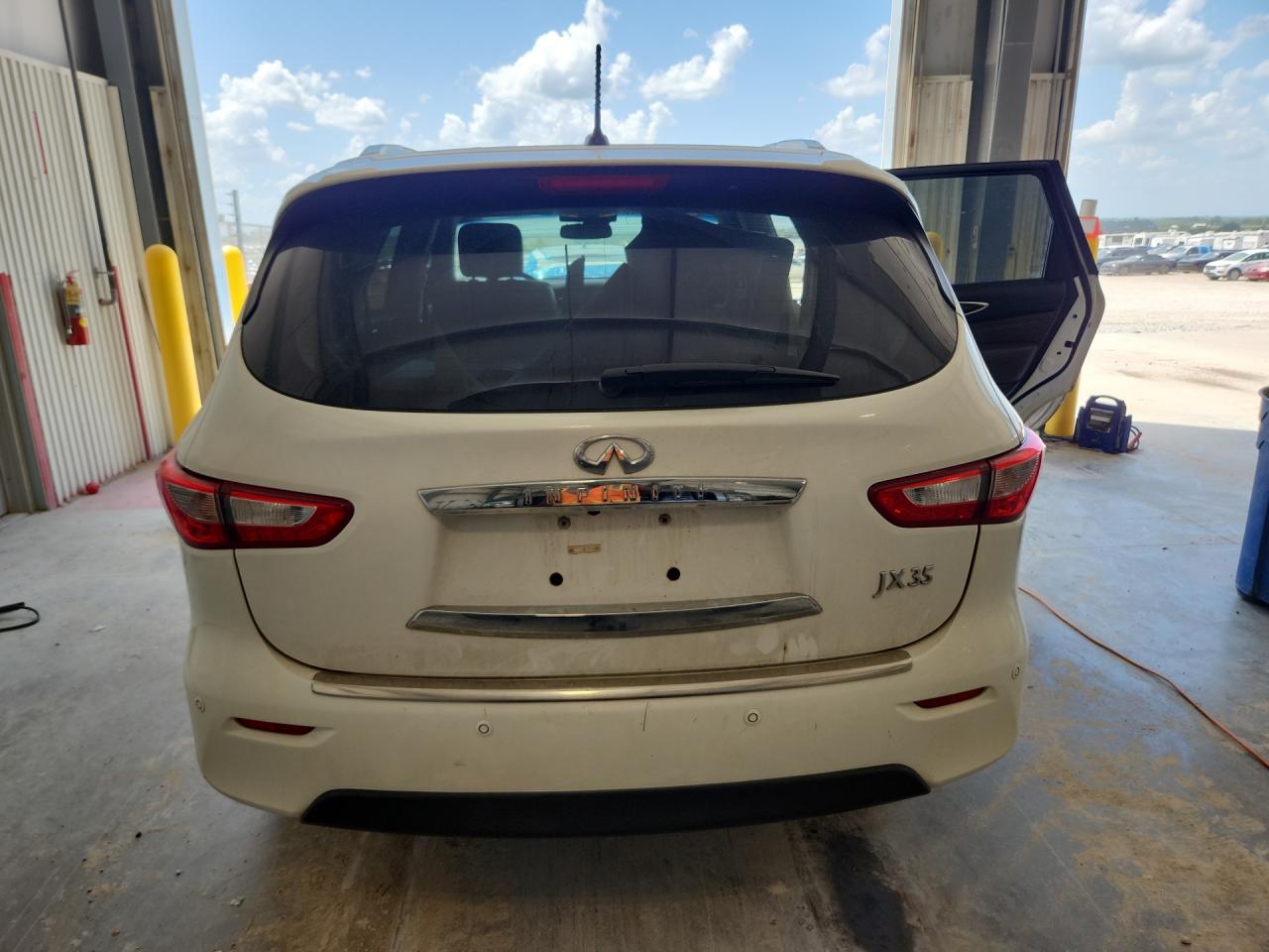 2013 Infiniti Jx35 Base White vin: 5N1AL0MM7DC344109