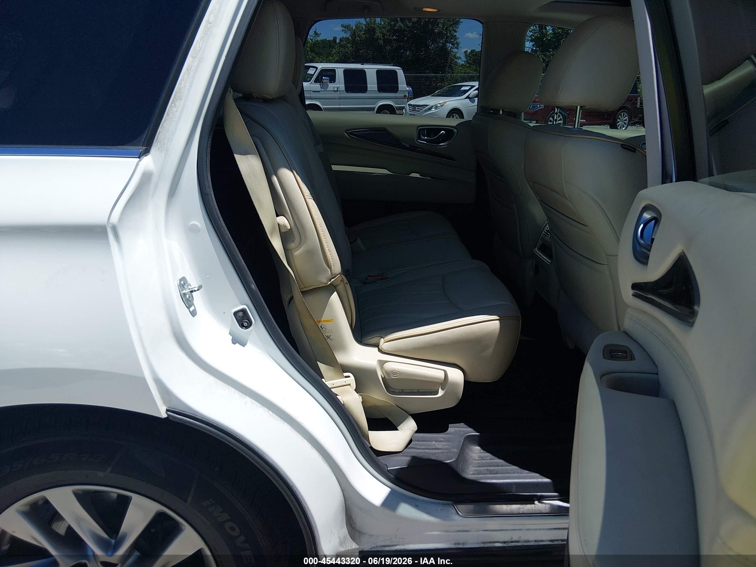 2015 Infiniti Qx60   Белый vin: 5N1AL0MM7FC511328