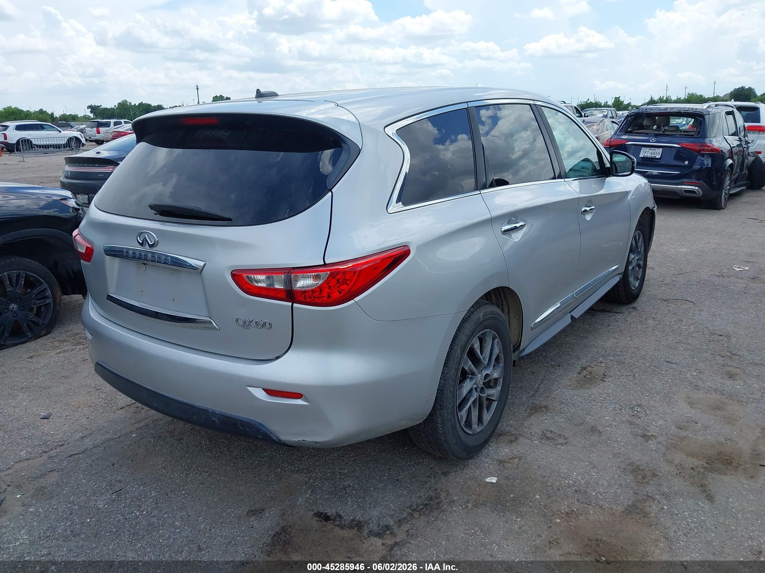 2015 Infiniti Qx60   Silver vin: 5N1AL0MM7FC551151