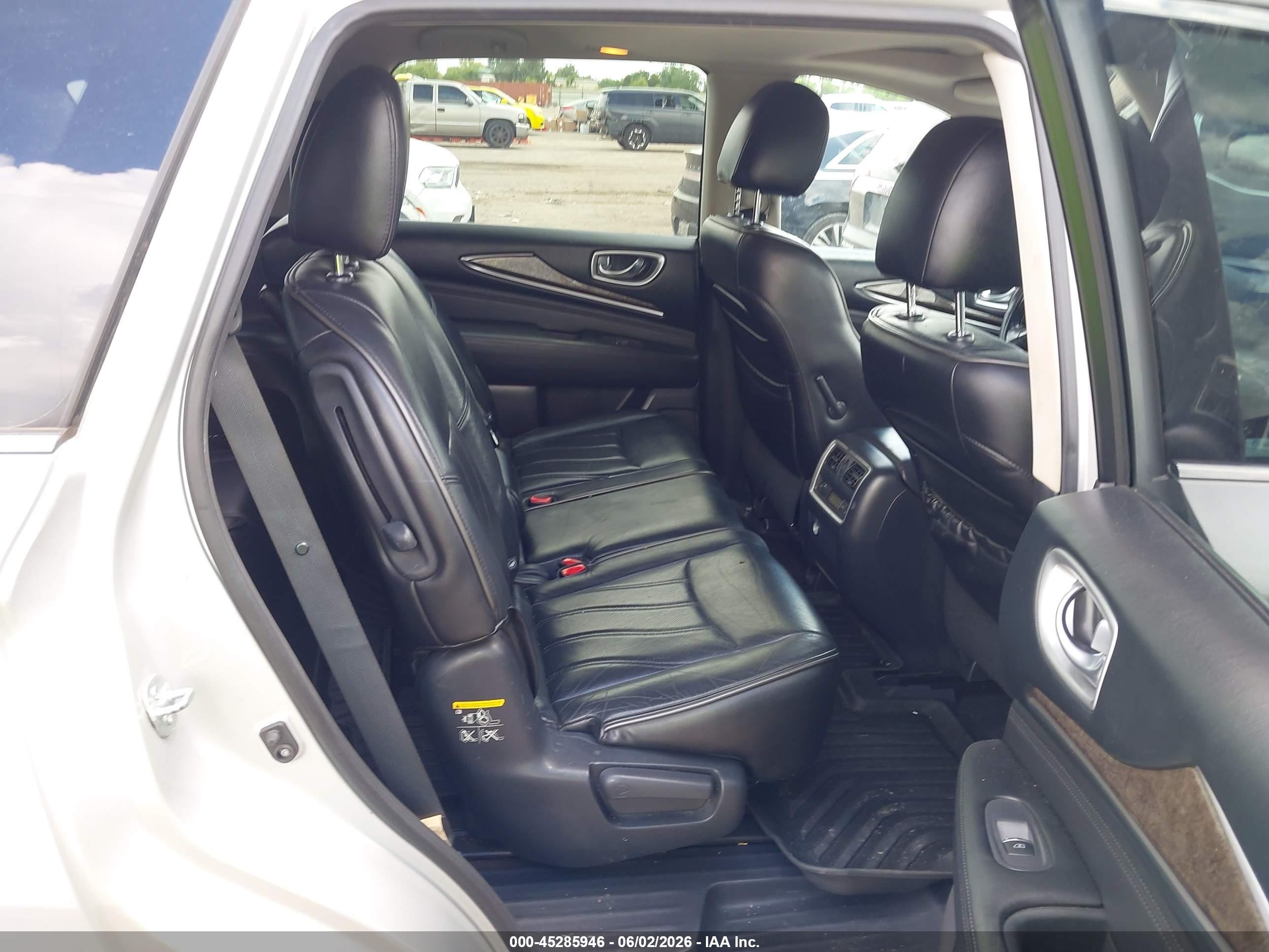 2015 Infiniti Qx60   Silver vin: 5N1AL0MM7FC551151