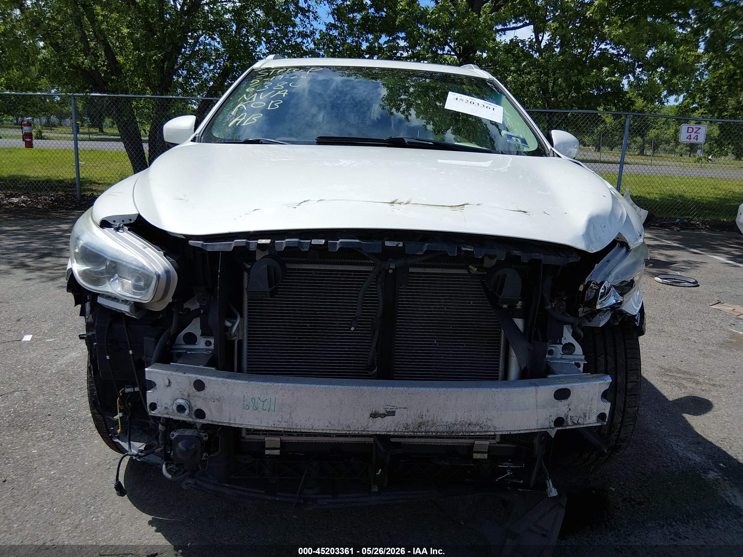 2013 Infiniti Jx35   White vin: 5N1AL0MM8DC326380