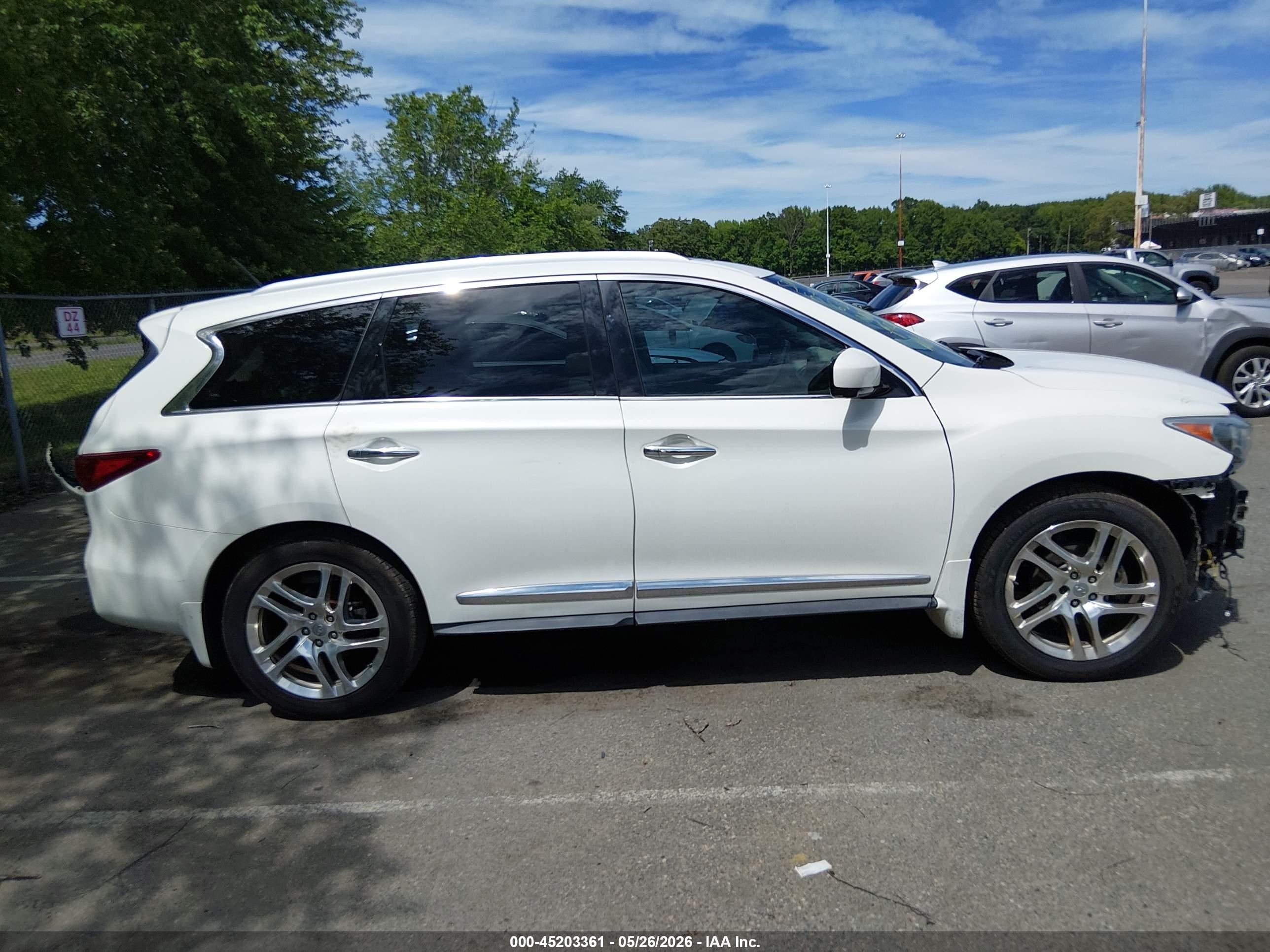 2013 Infiniti Jx35   White vin: 5N1AL0MM8DC326380