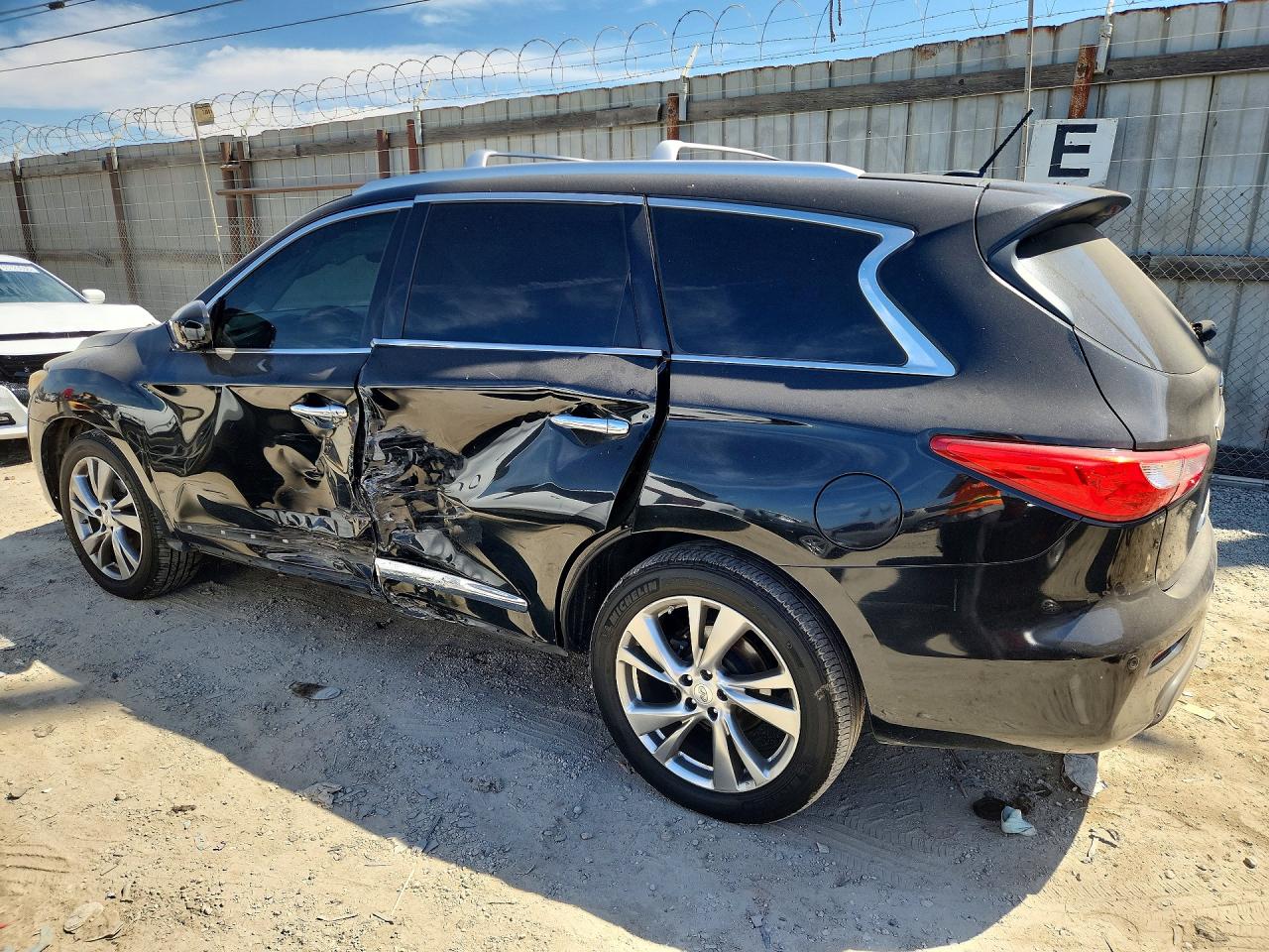 2013 Infiniti Jx35 Base Black vin: 5N1AL0MM8DC335144