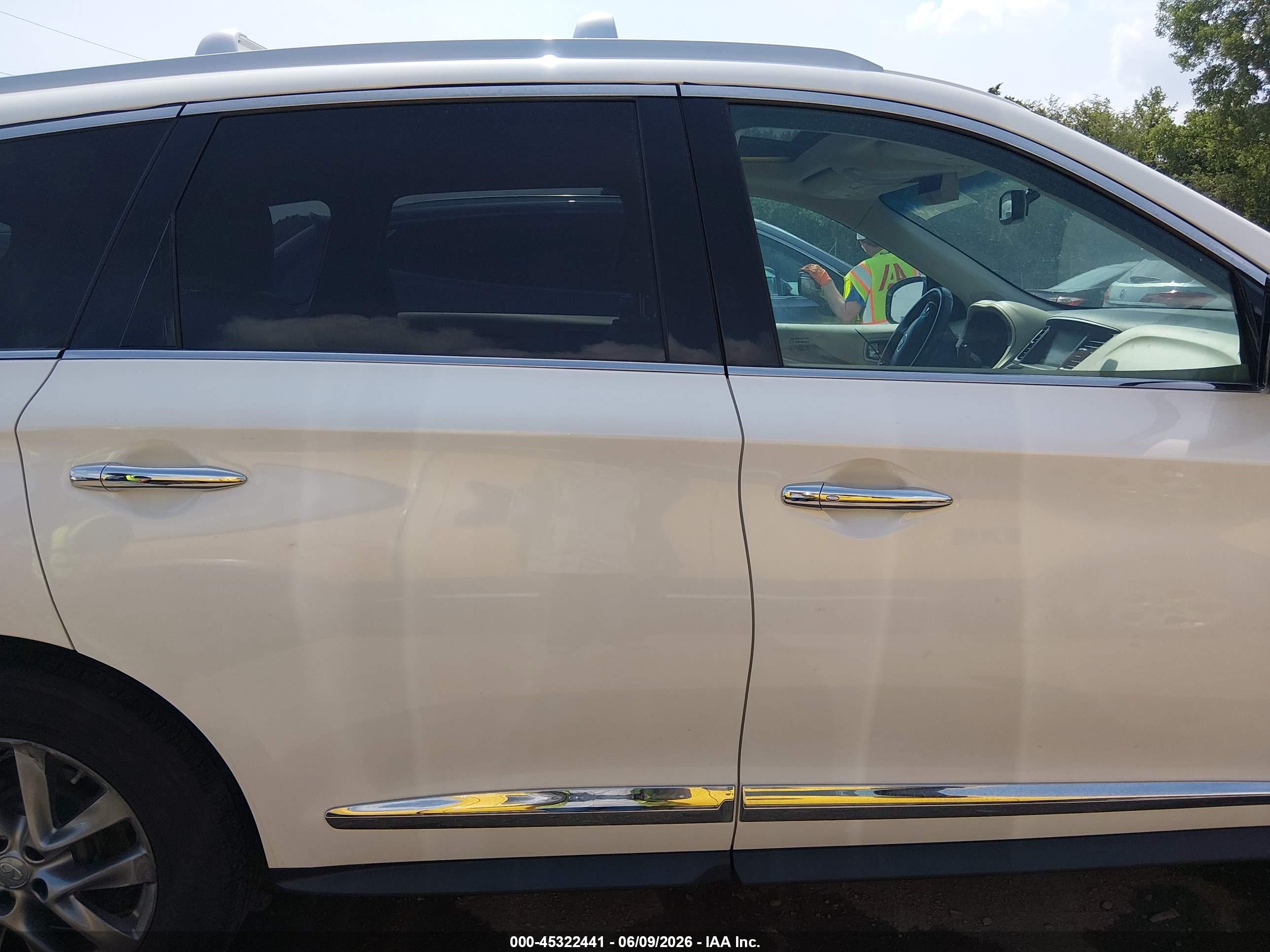 2015 Infiniti Qx60   White vin: 5N1AL0MM8FC549800