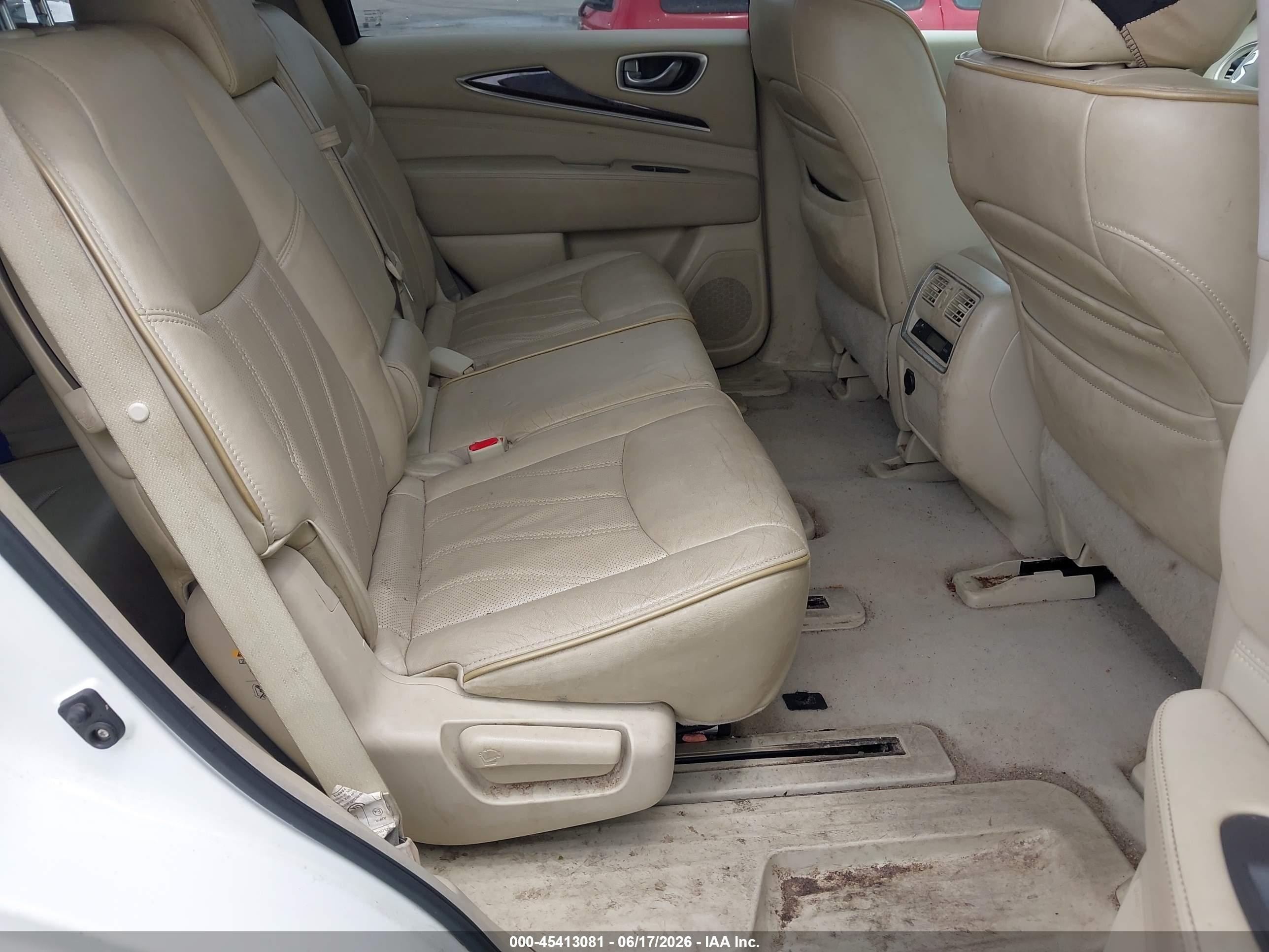 2013 Infiniti Jx35   White vin: 5N1AL0MMXDC348686